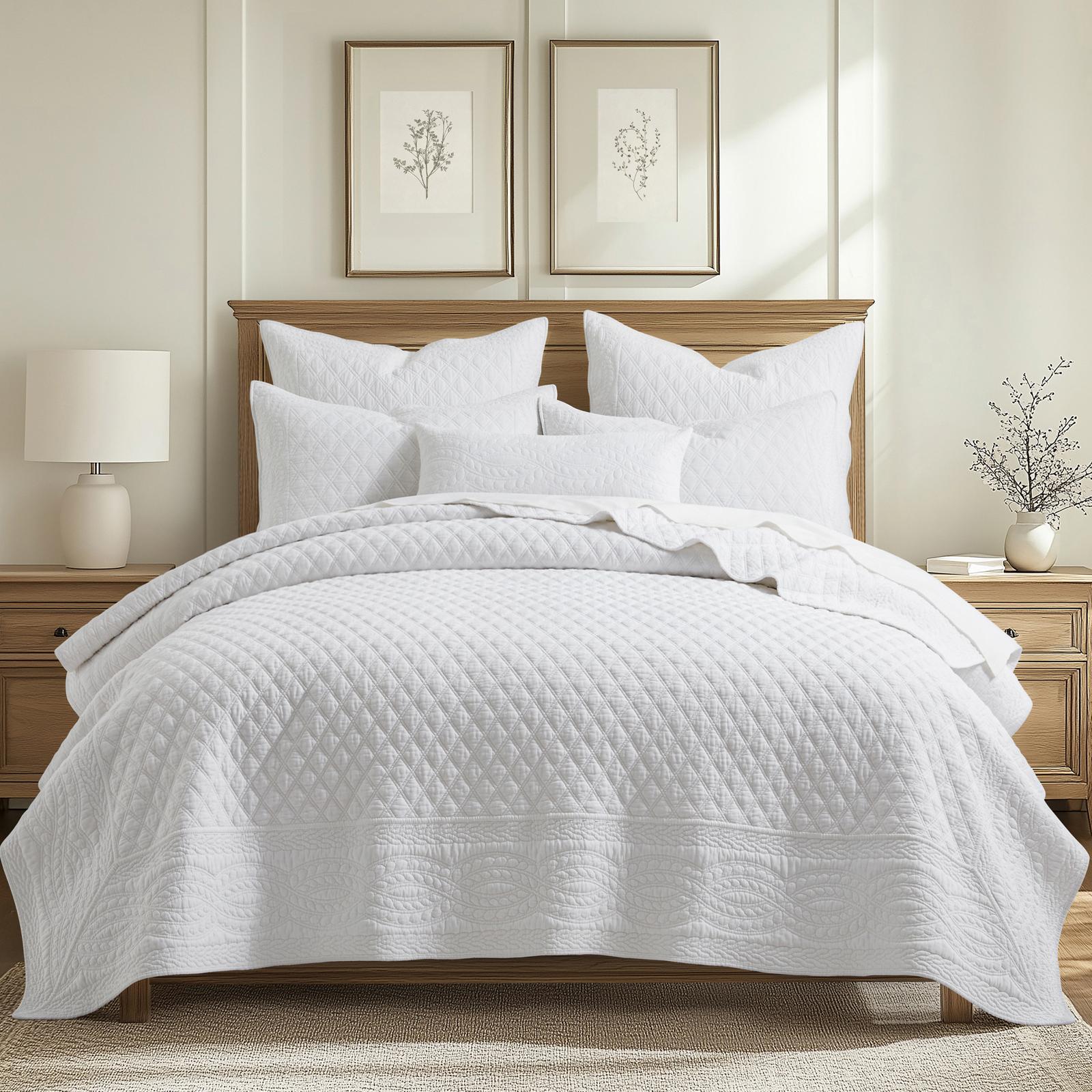 Ballou 3-Piece Reversible Quilt Set 9 Ballou 3-Piece Reversible Quilt Set