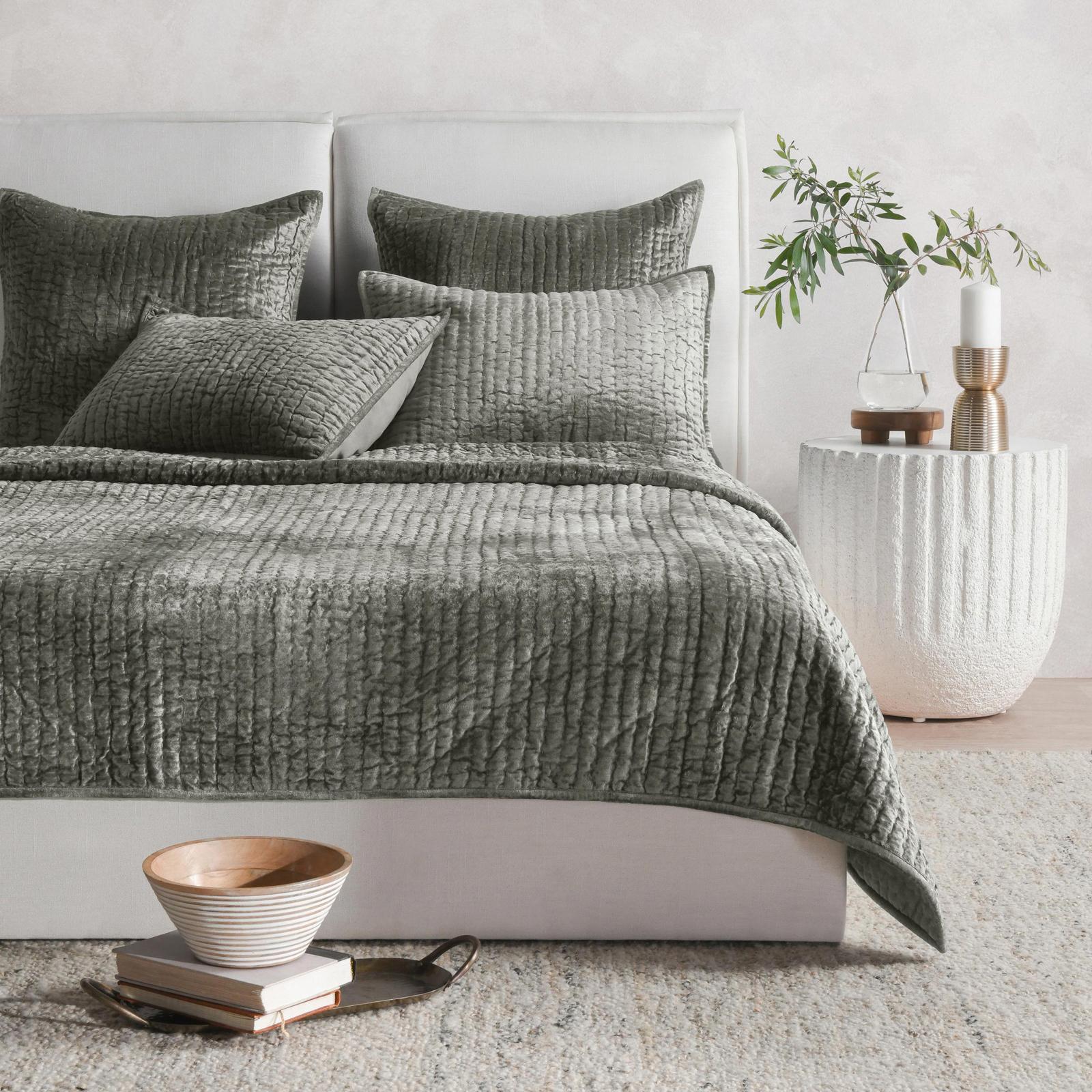 Bari Pillow Sham 6 Bari Pillow Sham