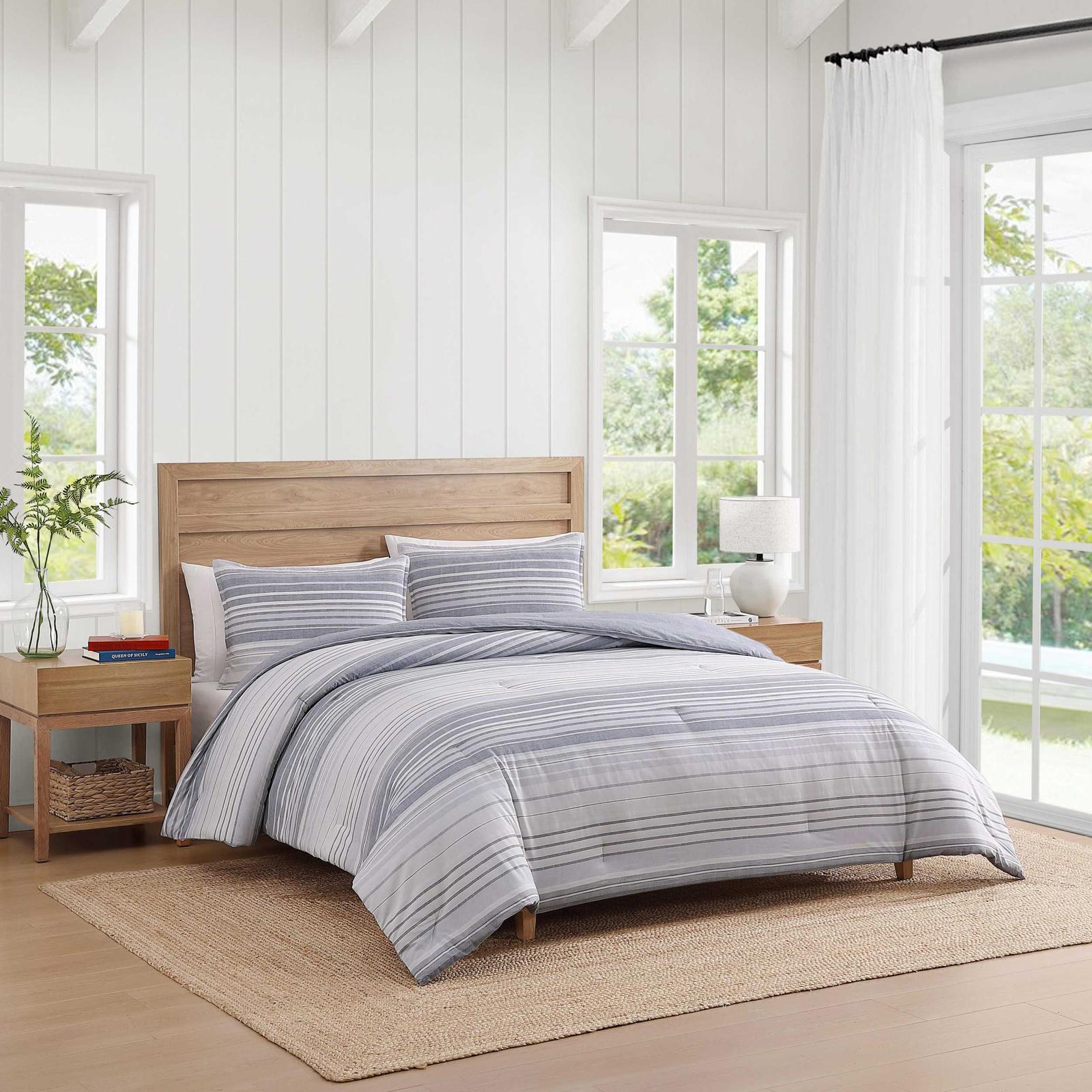 Bold Stripe Textured Cotton Percale 3-Piece Comforter Set 17 Bold Stripe Textured Cotton Percale 3-Piece Comforter Set