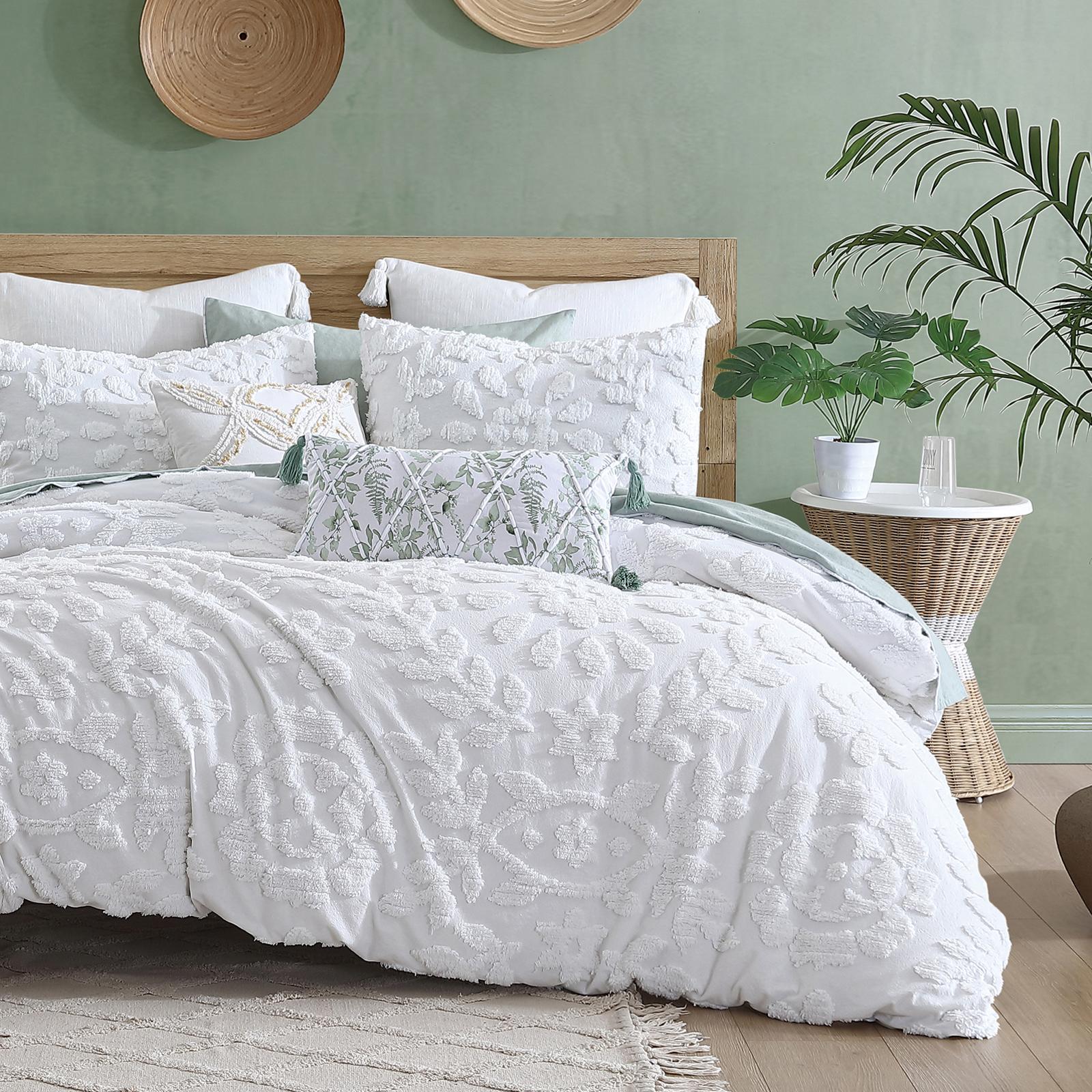 Chenille Laurel 3-Piece Duvet Set
