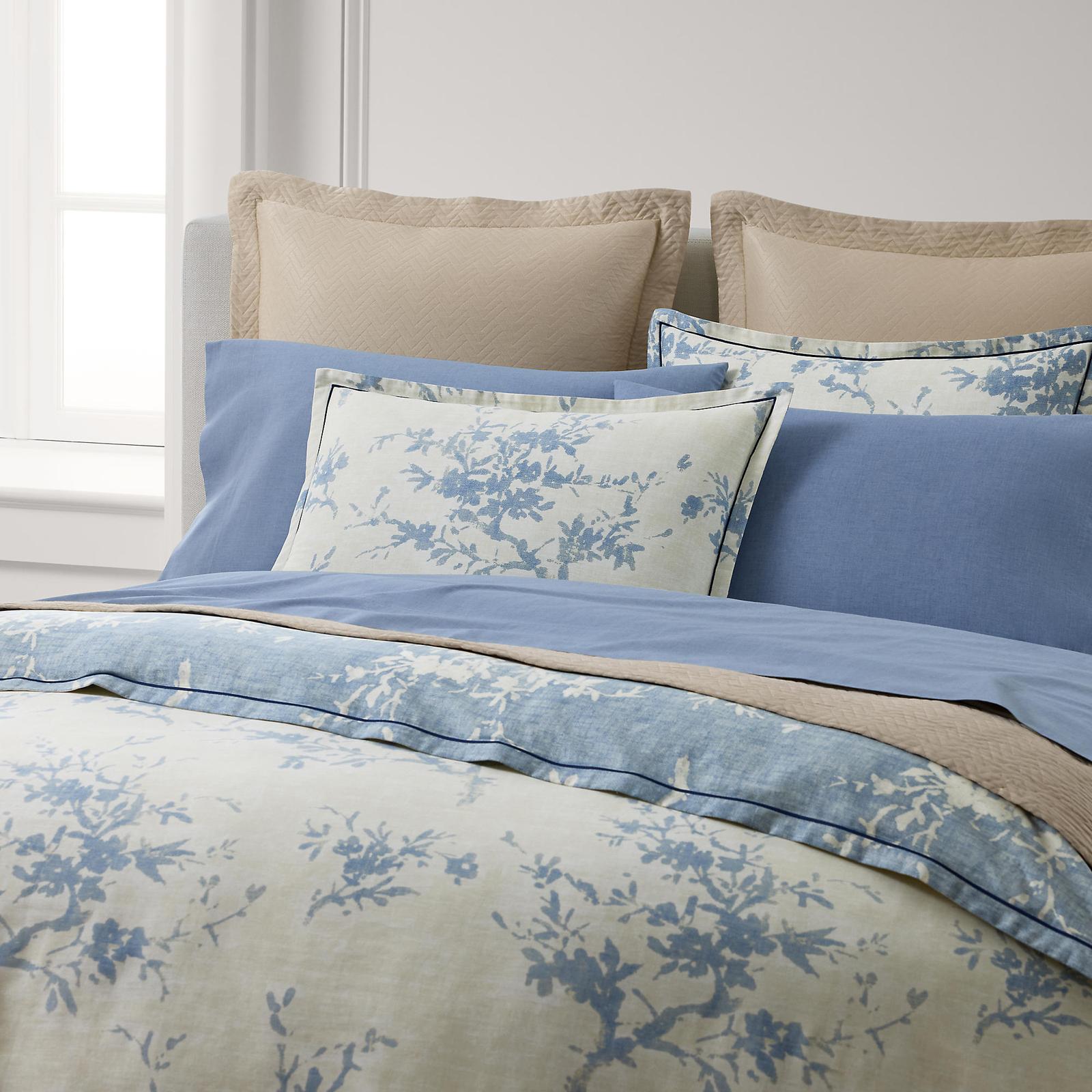Eva Botanical 3-Piece Comforter Set 3 Eva Botanical 3-Piece Comforter Set
