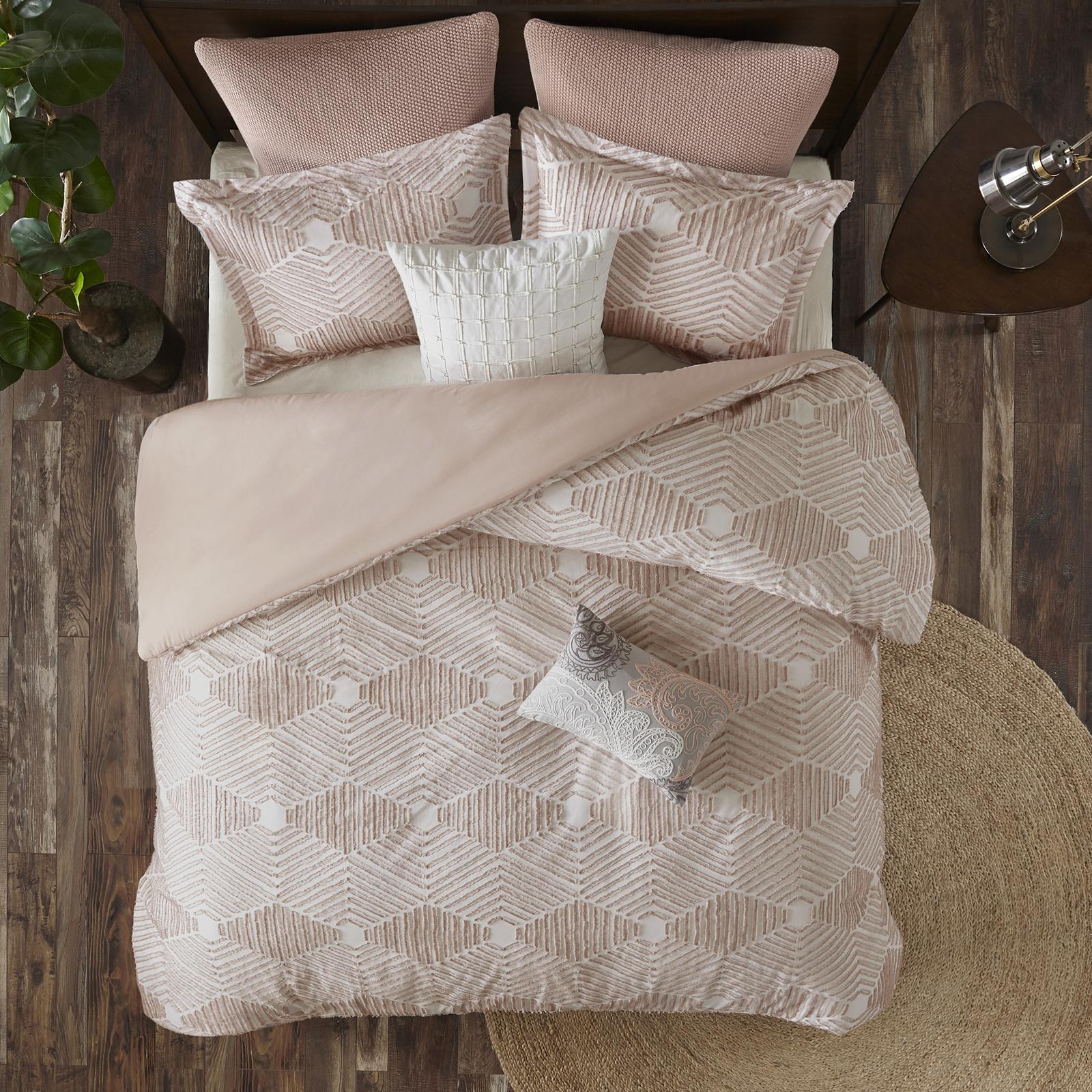 Ellipse Cotton Jacquard 3-Piece Comforter Set 12 Ellipse Cotton Jacquard 3-Piece Comforter Set