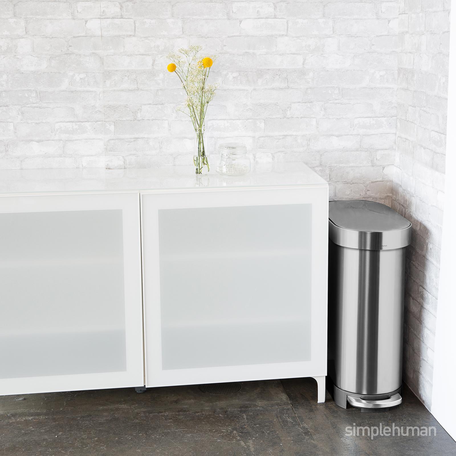Slim Step Trash Can with Liner Rim 7 Slim Step Trash Can with Liner Rim