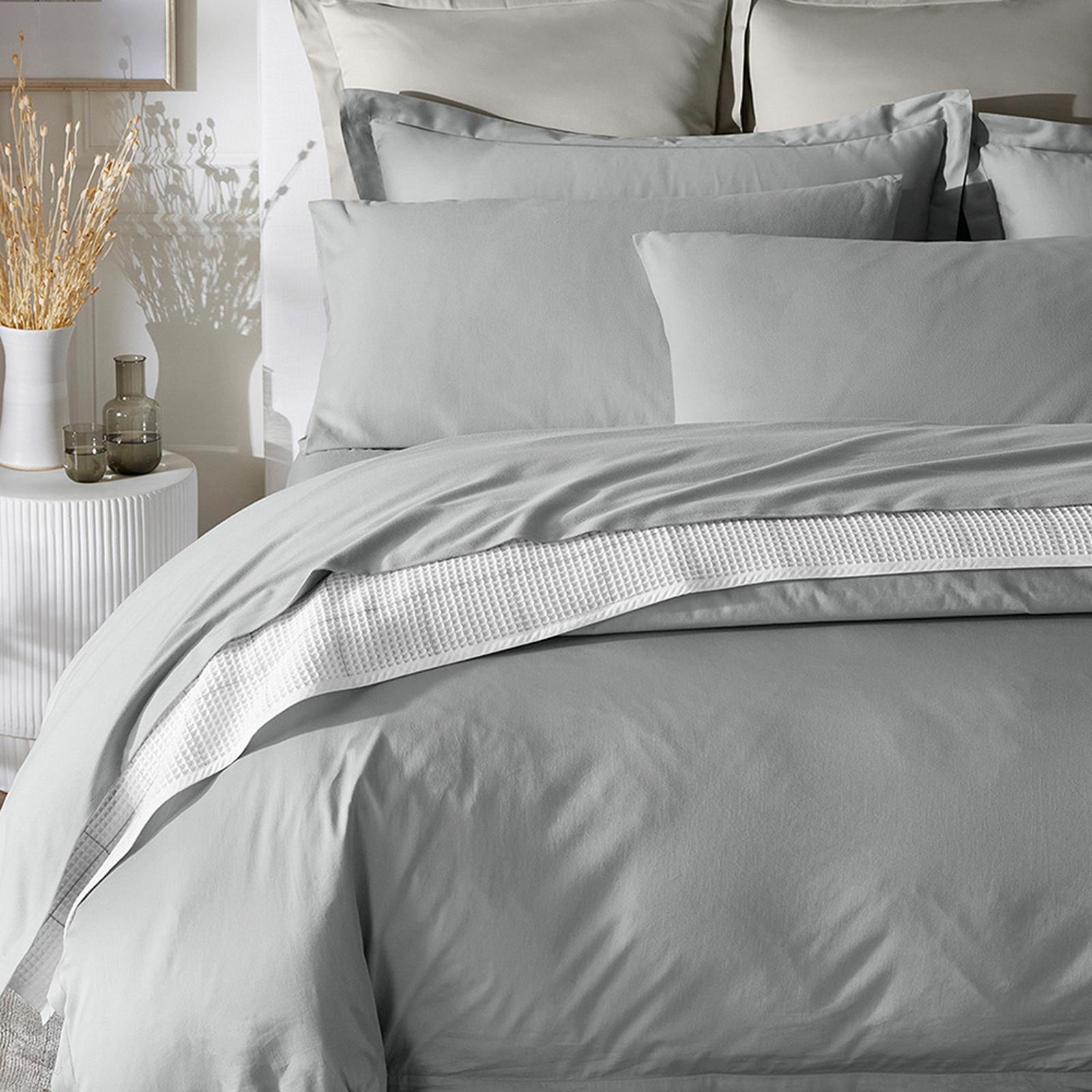 Flannel 4-Piece Organic Sheet Set 8 Flannel 4-Piece Organic Sheet Set