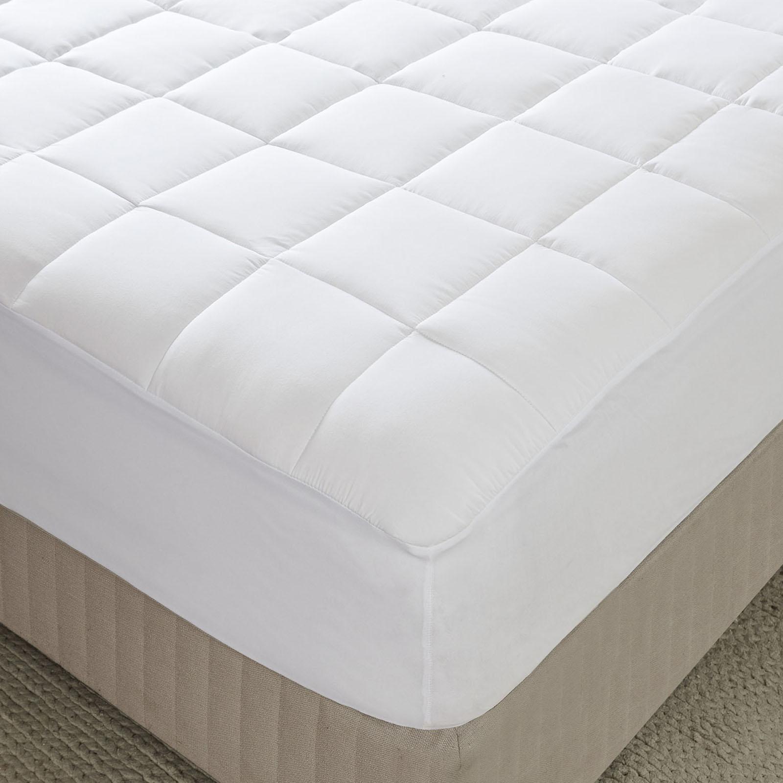 Highline 3M Microfiber Mattress Pad 4 Highline 3M Microfiber Mattress Pad