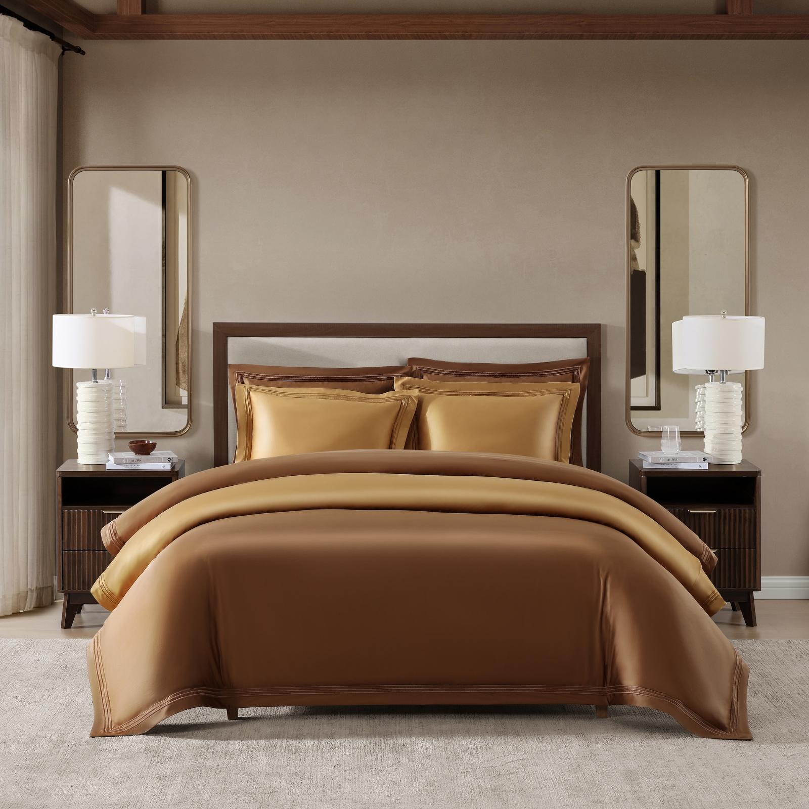 Hotel Triple Luxe Sateen 4-Piece Sheet Set 1 Hotel Triple Luxe Sateen 4-Piece Sheet Set