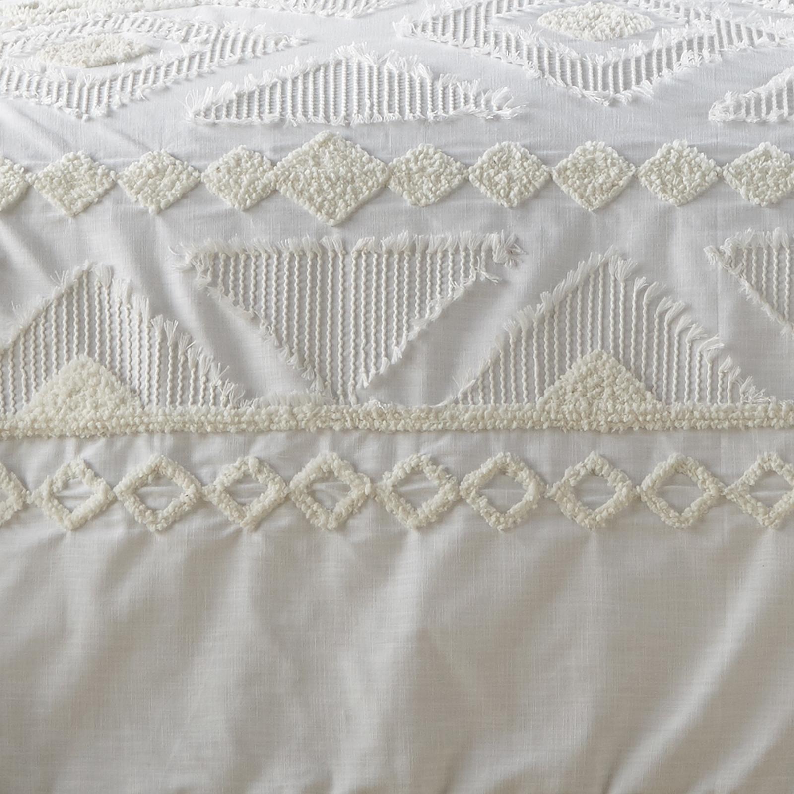 Harleson 3-Piece Duvet Set 5 Harleson 3-Piece Duvet Set