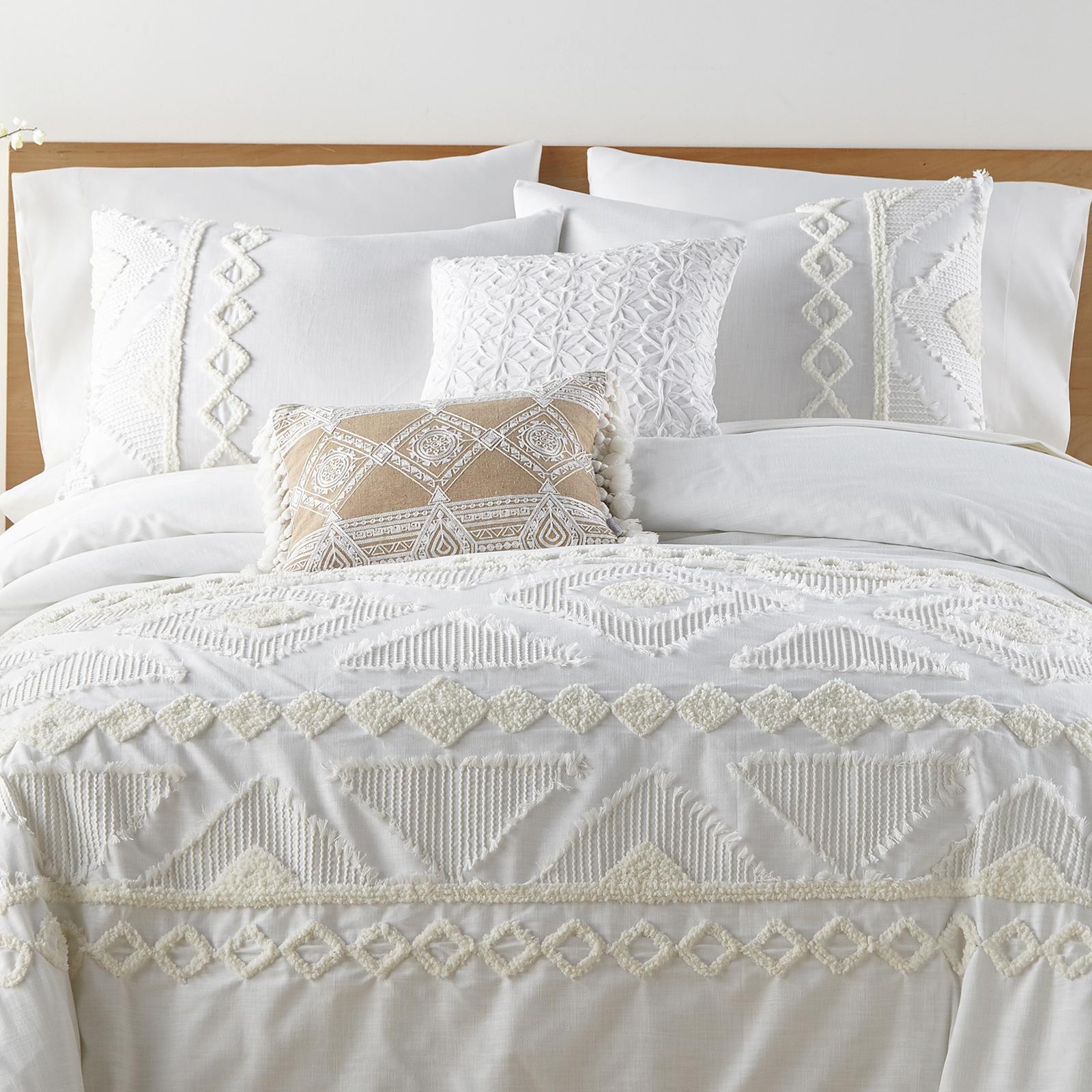 Harleson 3-Piece Duvet Set 7 Harleson 3-Piece Duvet Set