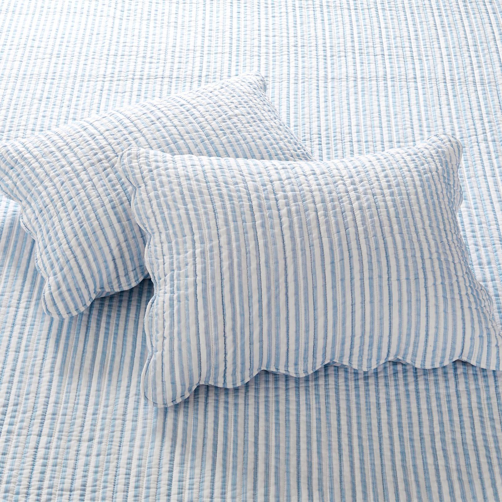 Martha Stripe 3-Piece Quilt Set 6 Martha Stripe 3-Piece Quilt Set