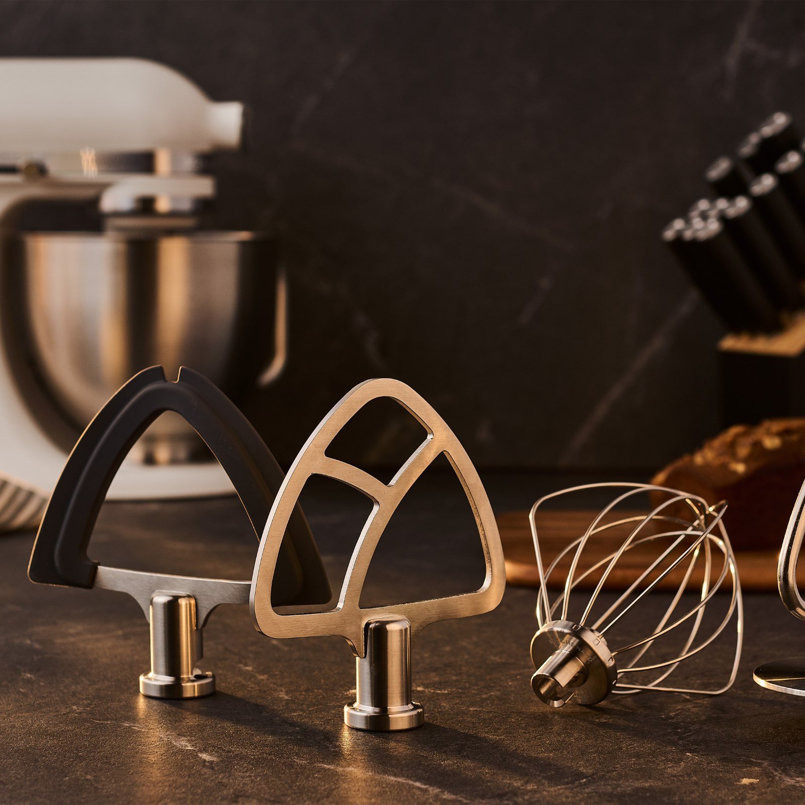 Artisan Plus 5 Qt. Tilt-Head Stand Mixer 5 Artisan Plus 5 Qt. Tilt-Head Stand Mixer
