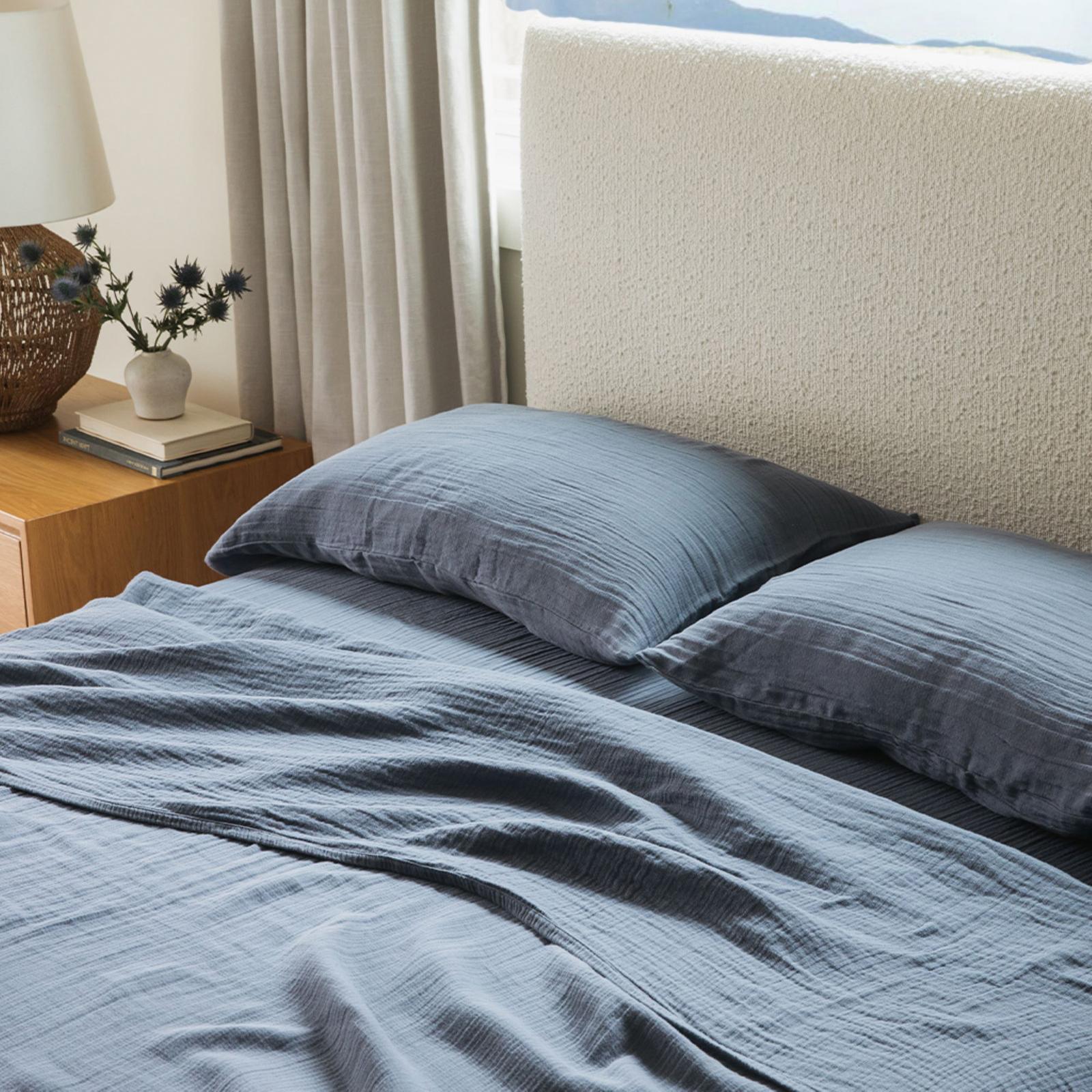 Oasis Crinkled Comfort Fitted Sheet 2 Oasis Crinkled Comfort Fitted Sheet