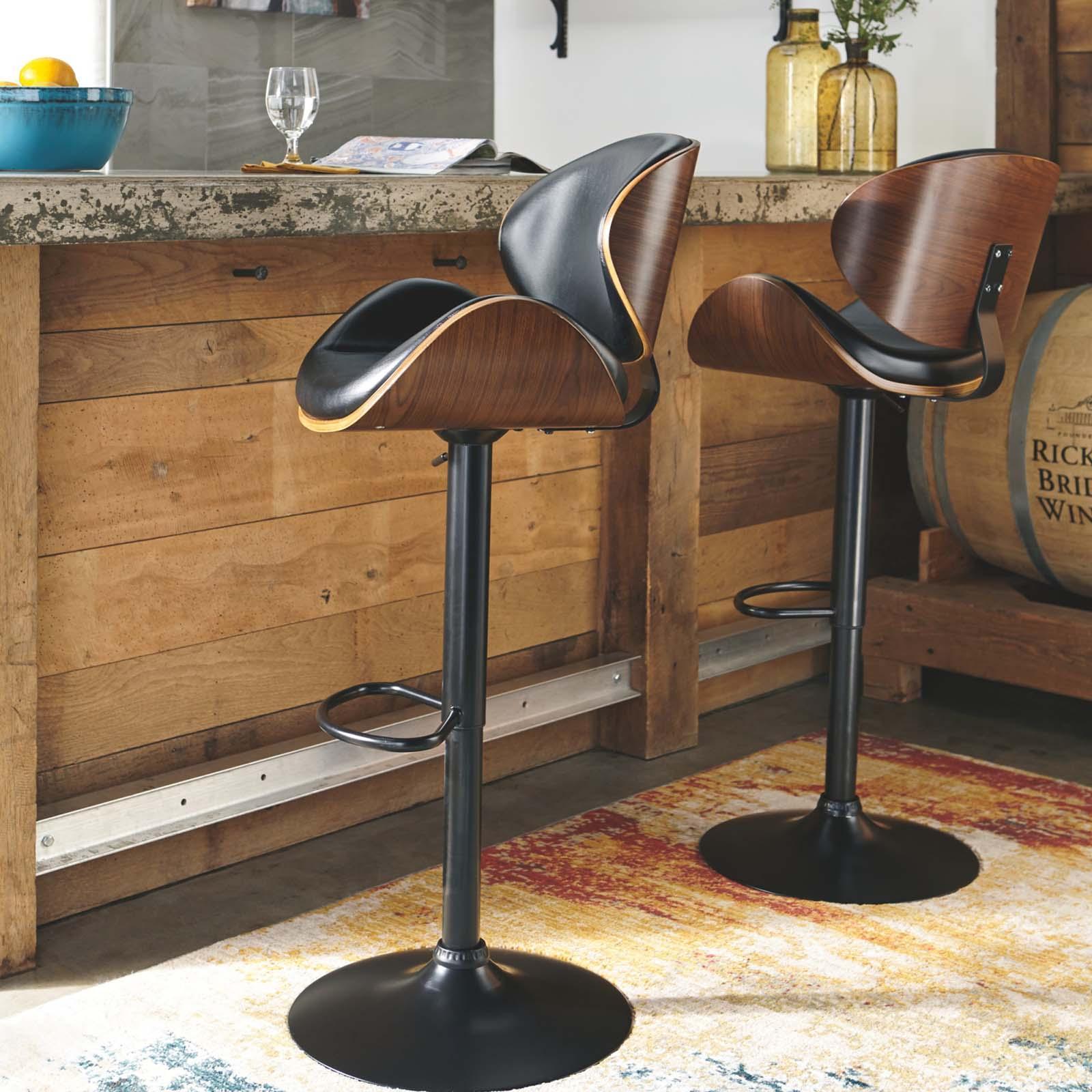 Bellatier Retro Bar Stool 3 Bellatier Retro Bar Stool