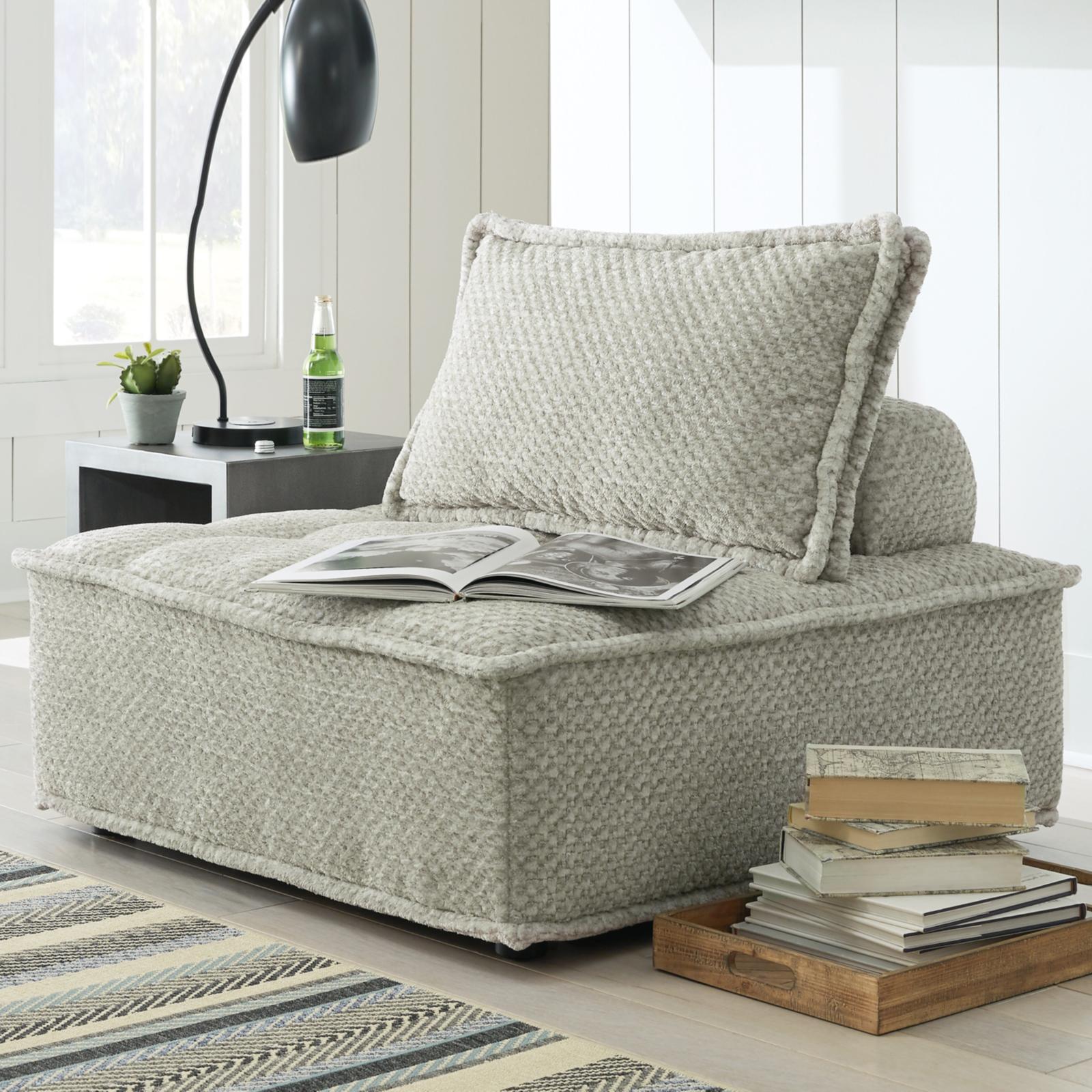 Bales Accent Chair 2 Bales Accent Chair