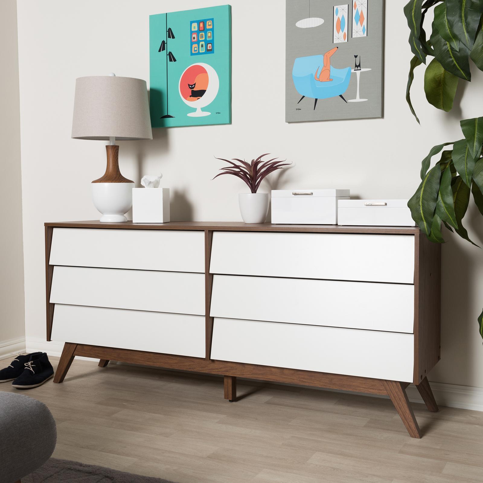 6-Drawer Dresser 16 6-Drawer Dresser