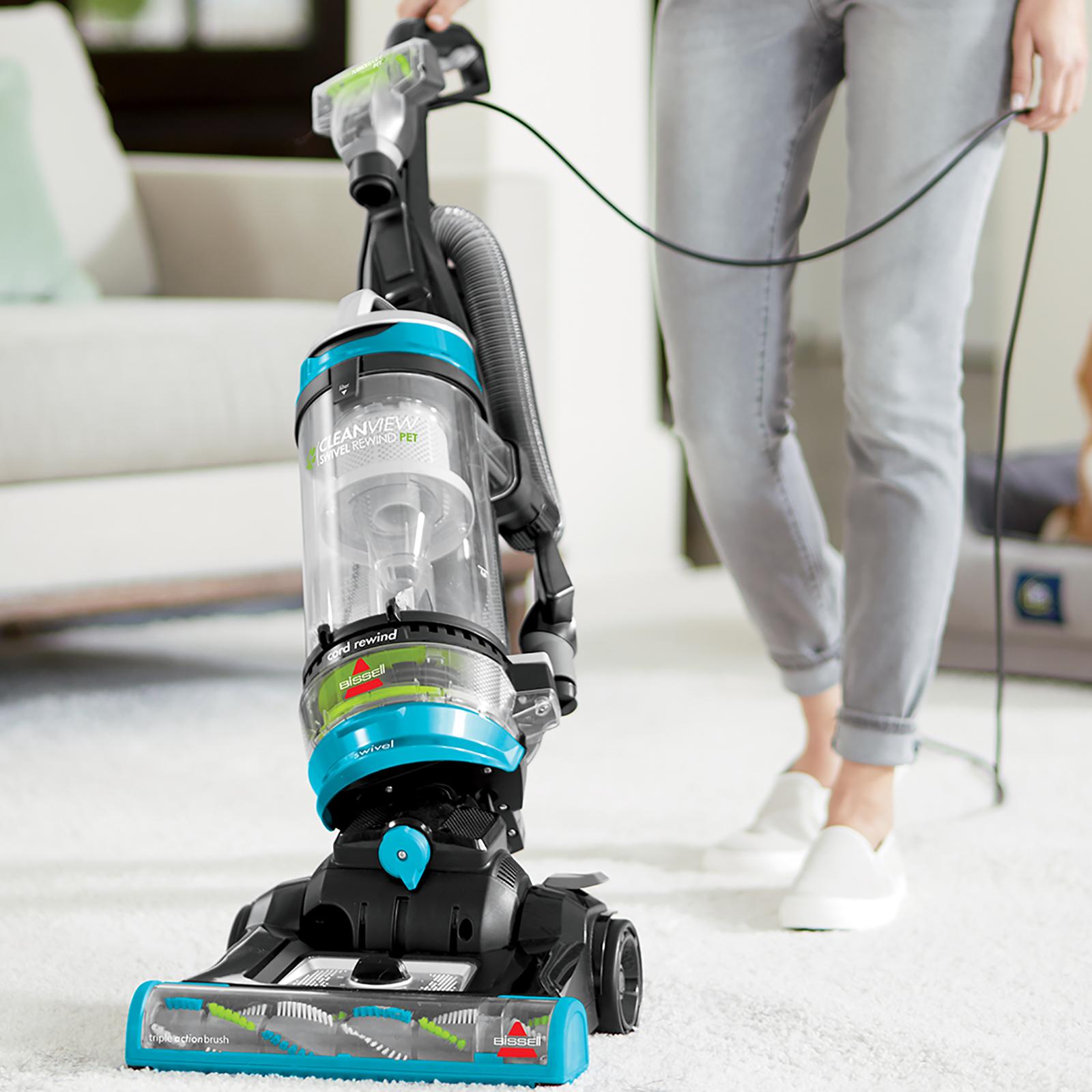 CleanView® Swivel Rewind Pet Vacuum 1 CleanView® Swivel Rewind Pet Vacuum