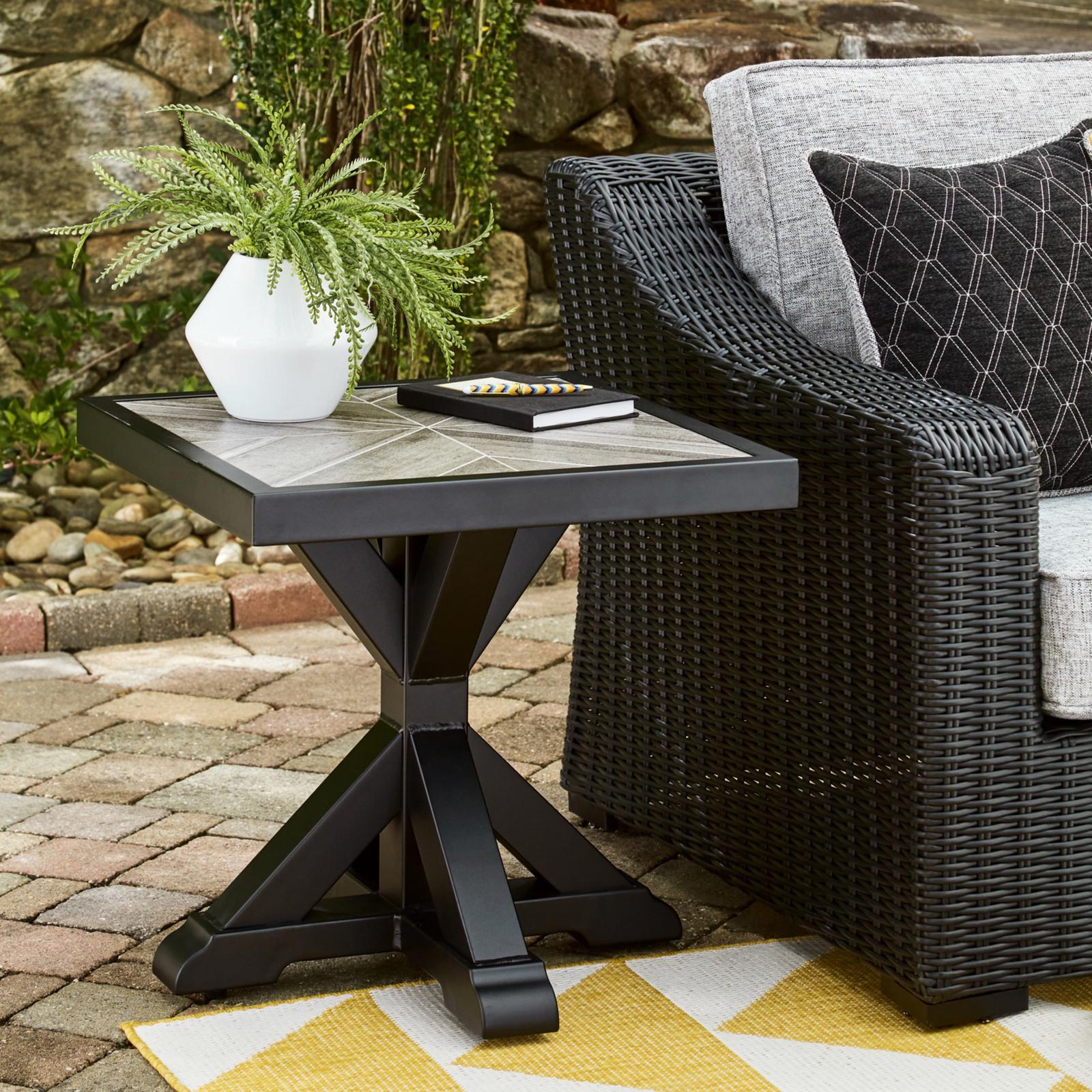 Beachcroft Outdoor End Table 17 Beachcroft Outdoor End Table