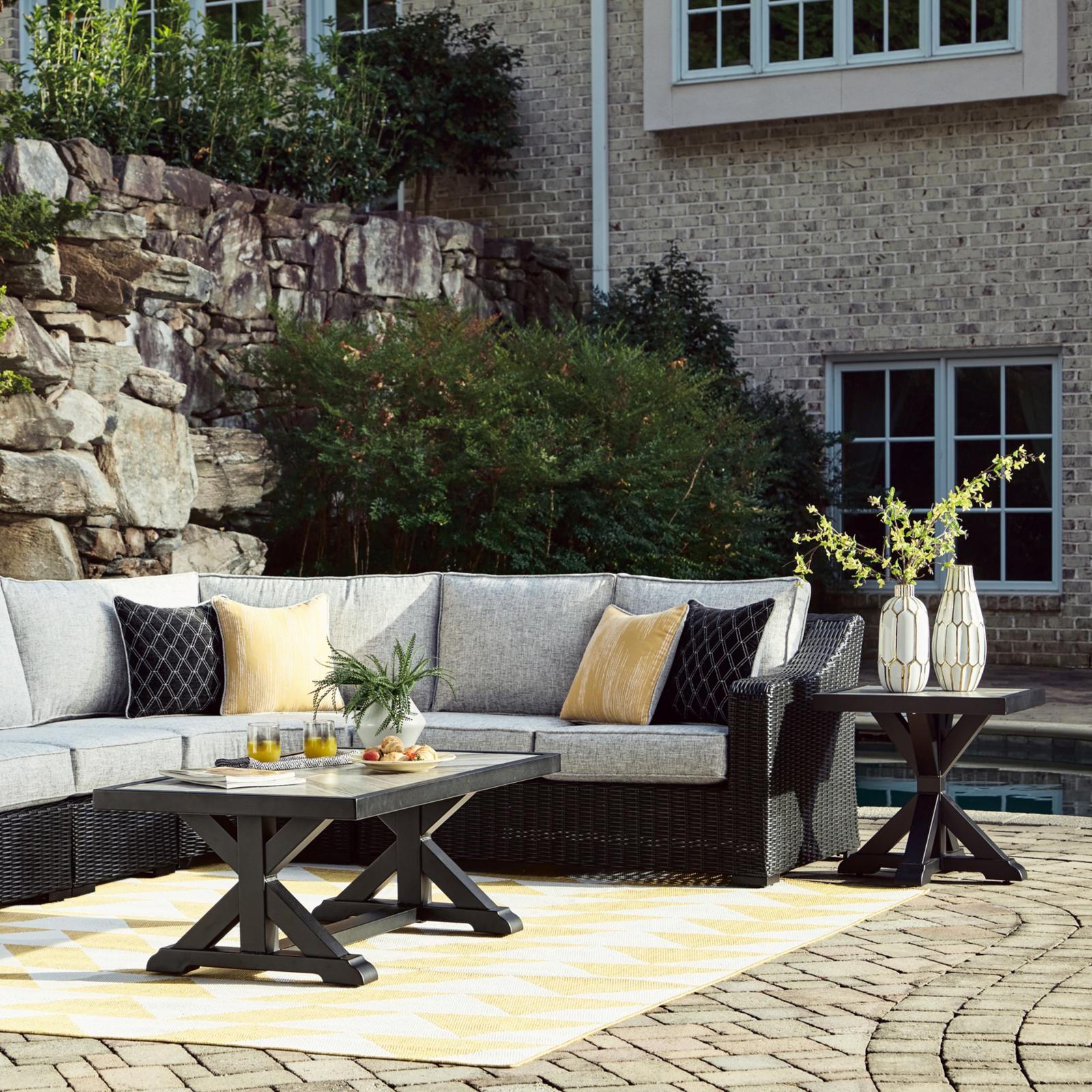 Beachcroft Outdoor End Table 3 Beachcroft Outdoor End Table