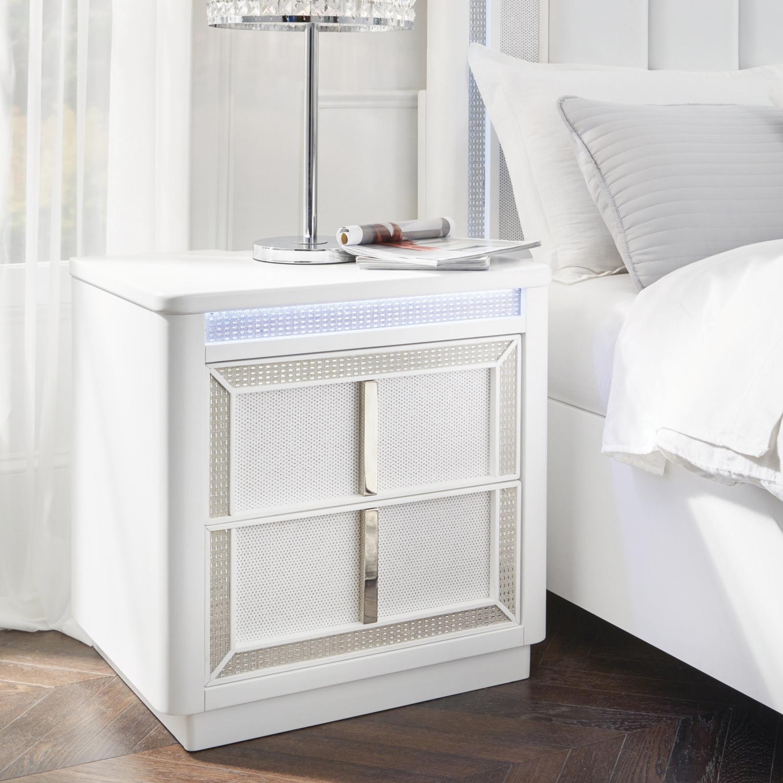 Chalanna 2-Drawer Nightstand