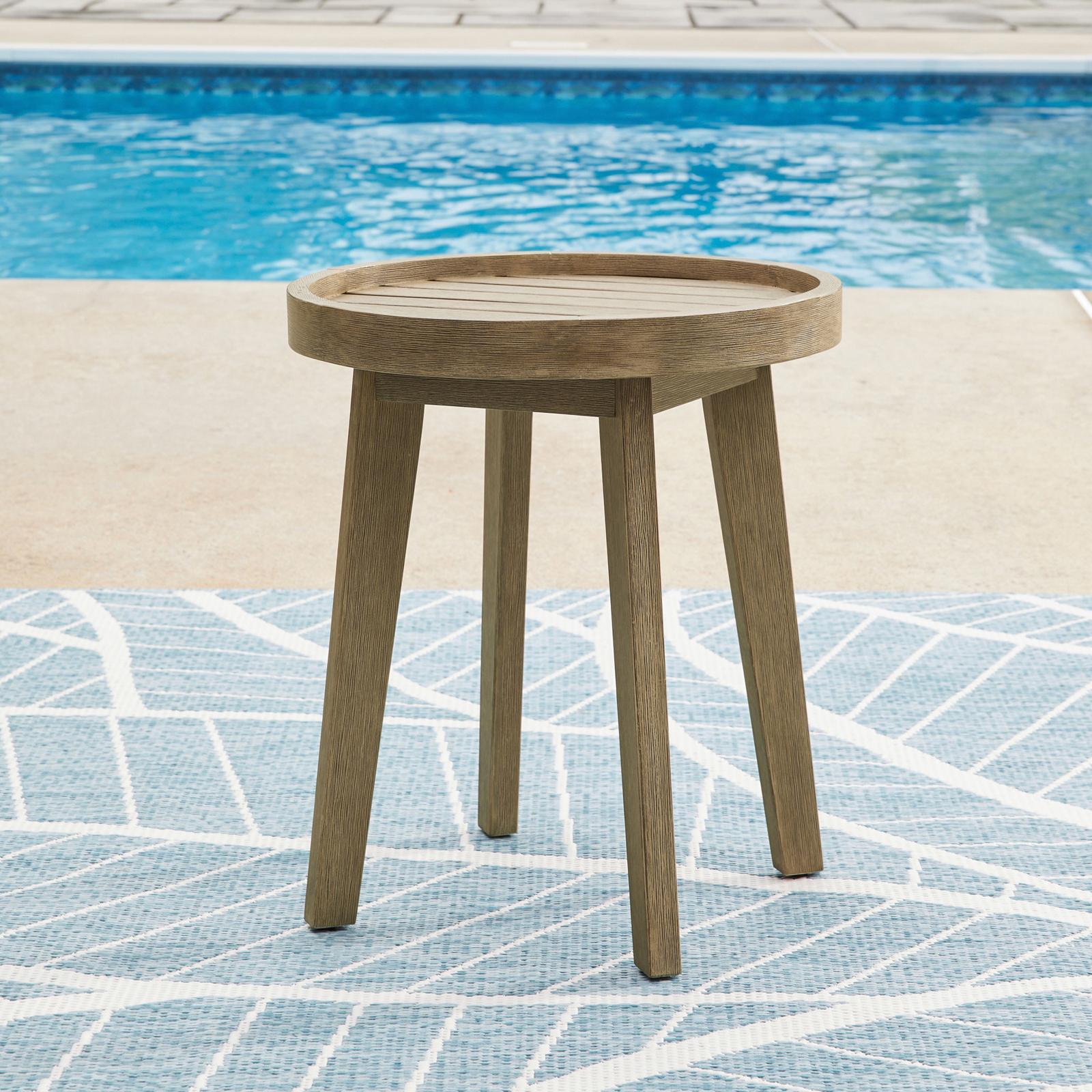 Coastal Reef Outdoor End Table 17 Coastal Reef Outdoor End Table