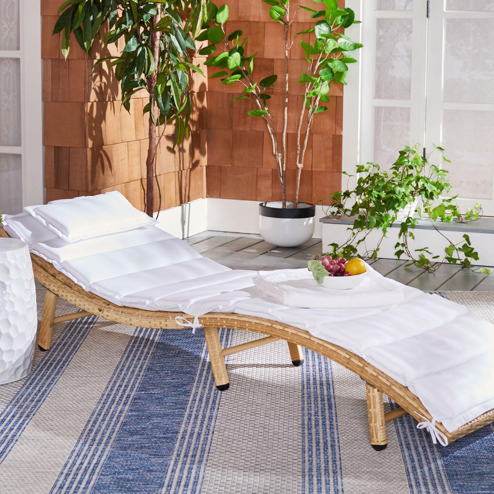 Colley Outdoor Sunlounger