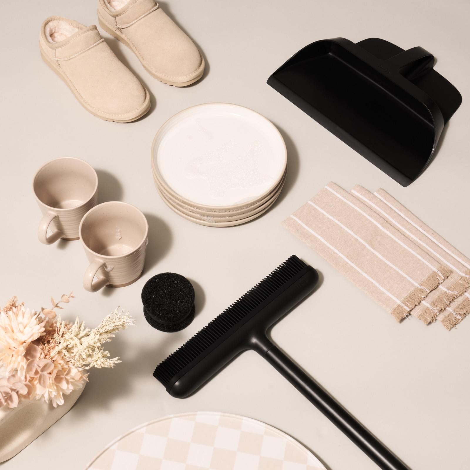 Best Broom & Dustpan 4 Best Broom & Dustpan