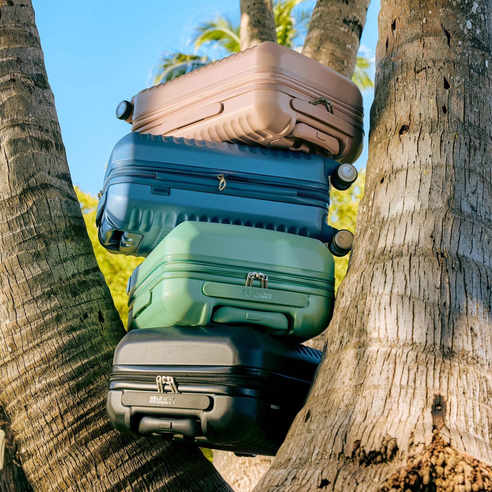 Stratum 3.0 Carry-On Spinner 5 Stratum 3.0 Carry-On Spinner