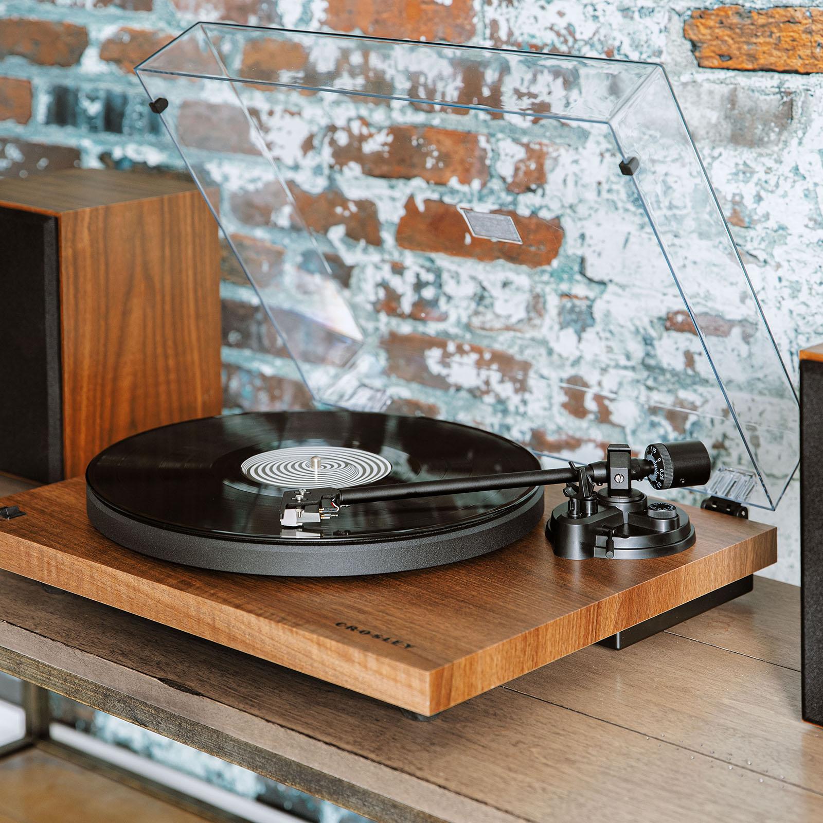 C6 Turntable 1 C6 Turntable