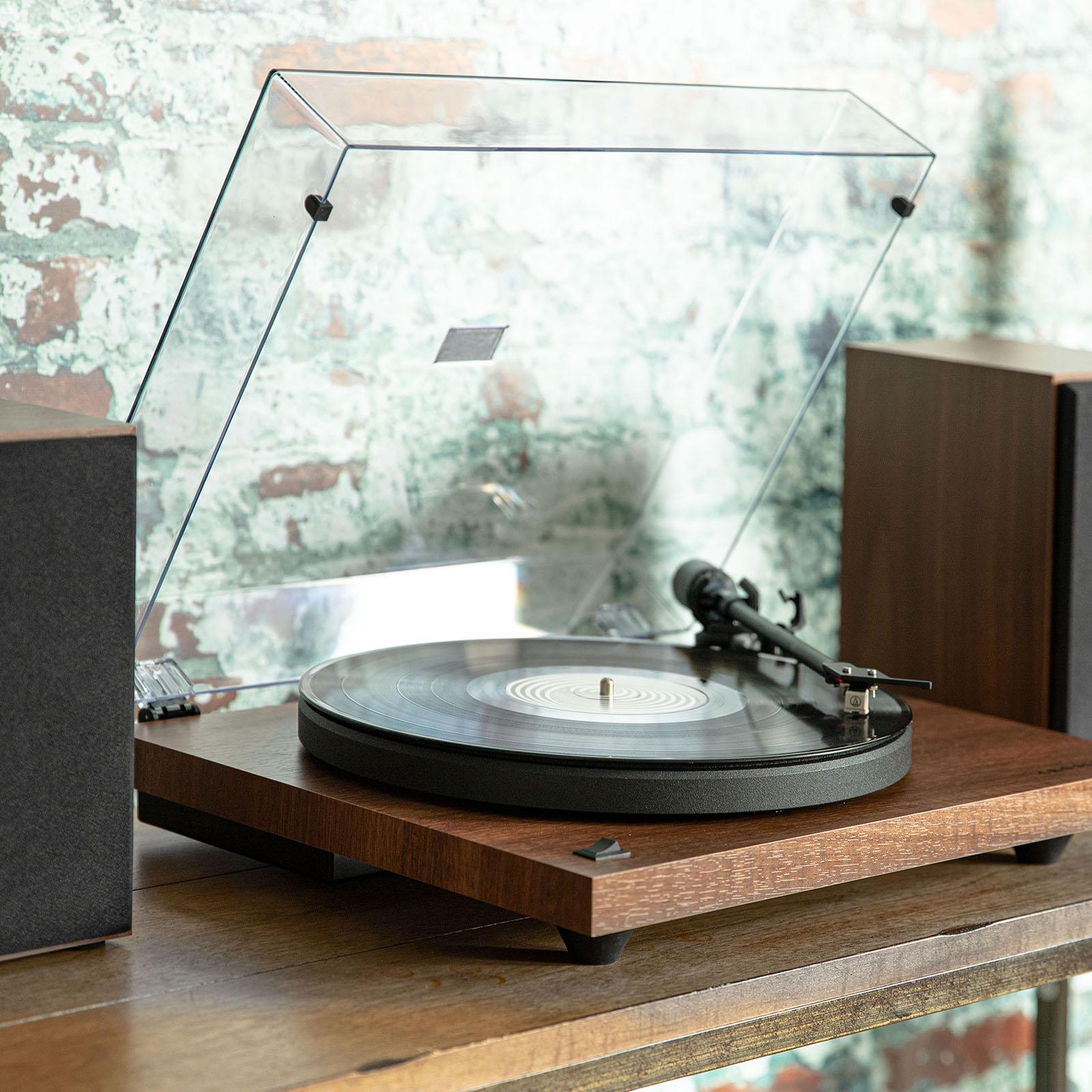 C6 Turntable 2 C6 Turntable