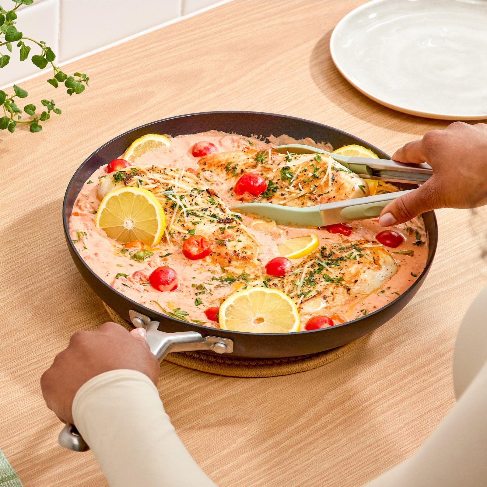 Hard-Anodized Nonstick Fry Pan 9 Hard-Anodized Nonstick Fry Pan