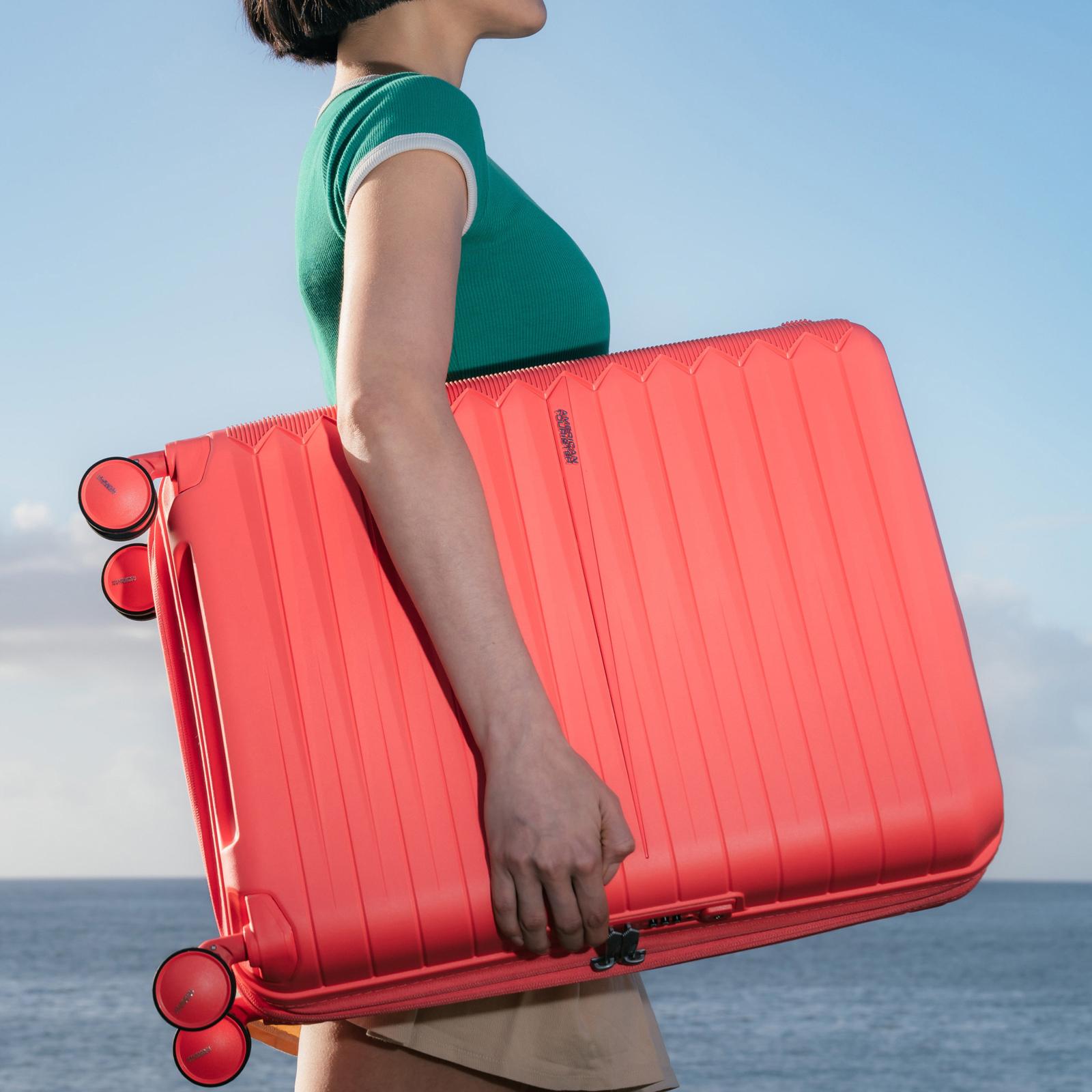 FastForward Expandable Carry-On Spinner 5 FastForward Expandable Carry-On Spinner
