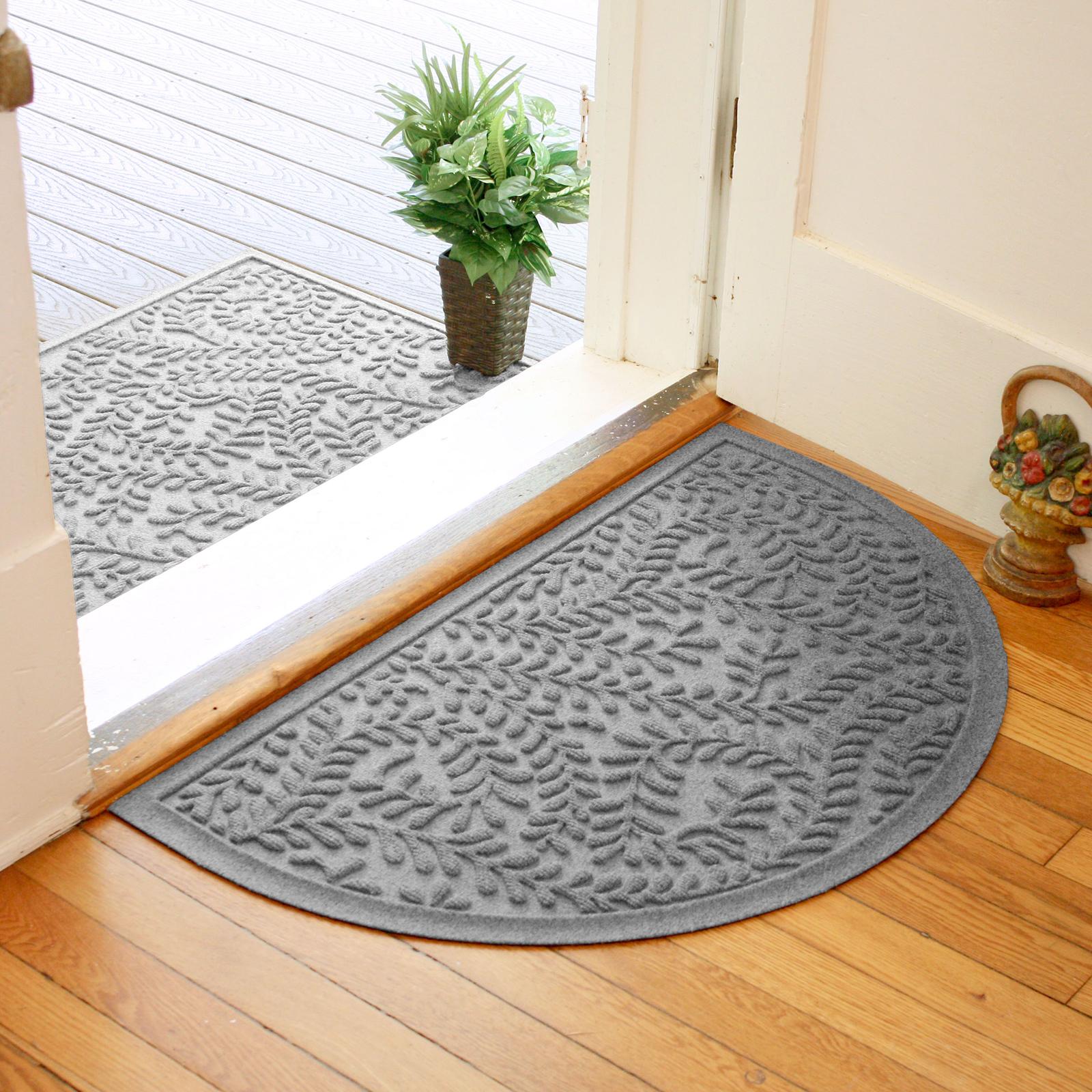 WaterHog Boxwood Indoor/Outdoor Half Round Door Mat