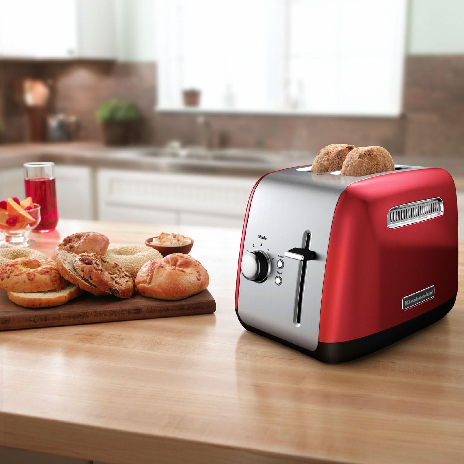 2-Slice Manual Lift Lever Toaster 1 2-Slice Manual Lift Lever Toaster