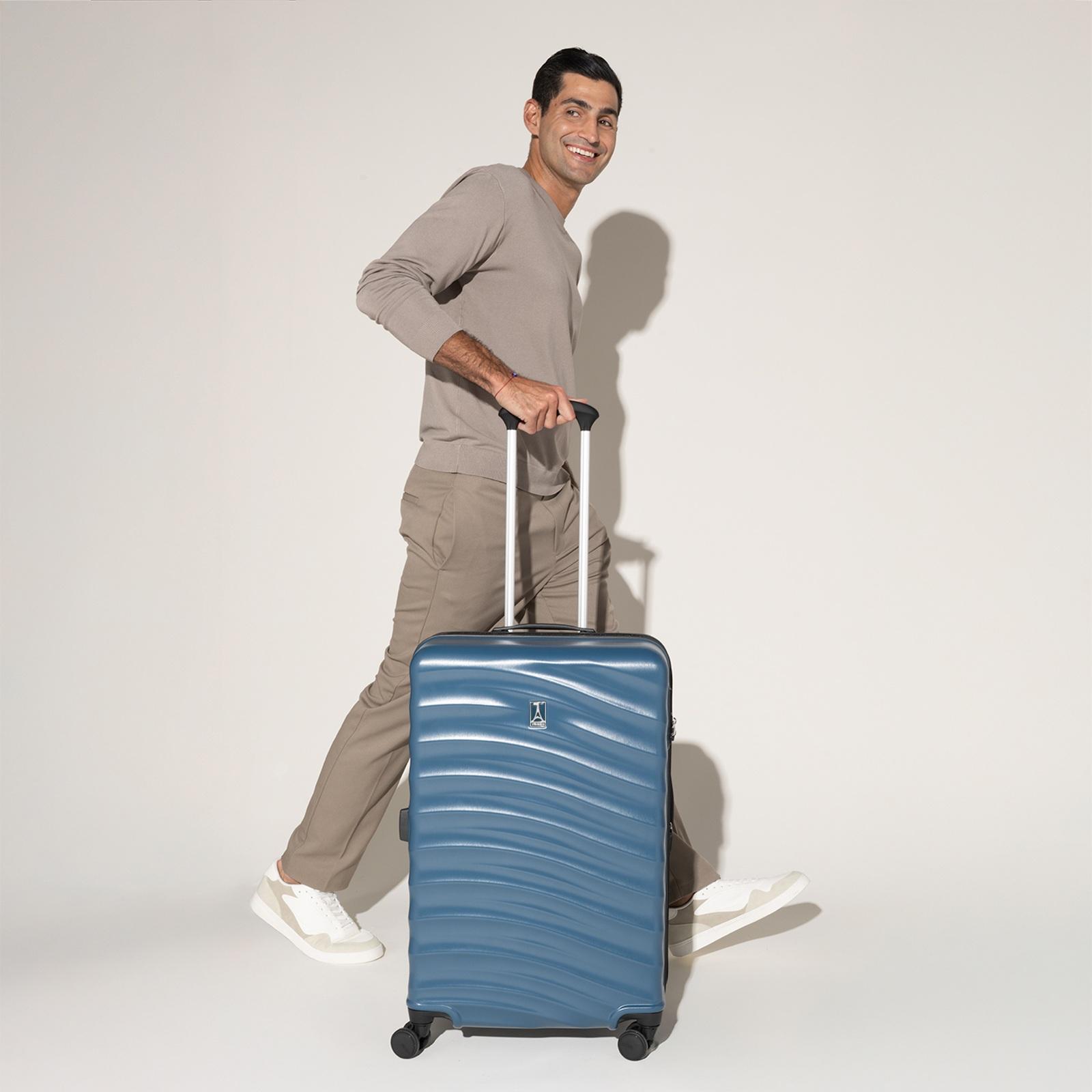 Maxlite Air V2 Medium Check-in Expandable Hardside Spinner 3 Maxlite Air V2 Medium Check-in Expandable Hardside Spinner