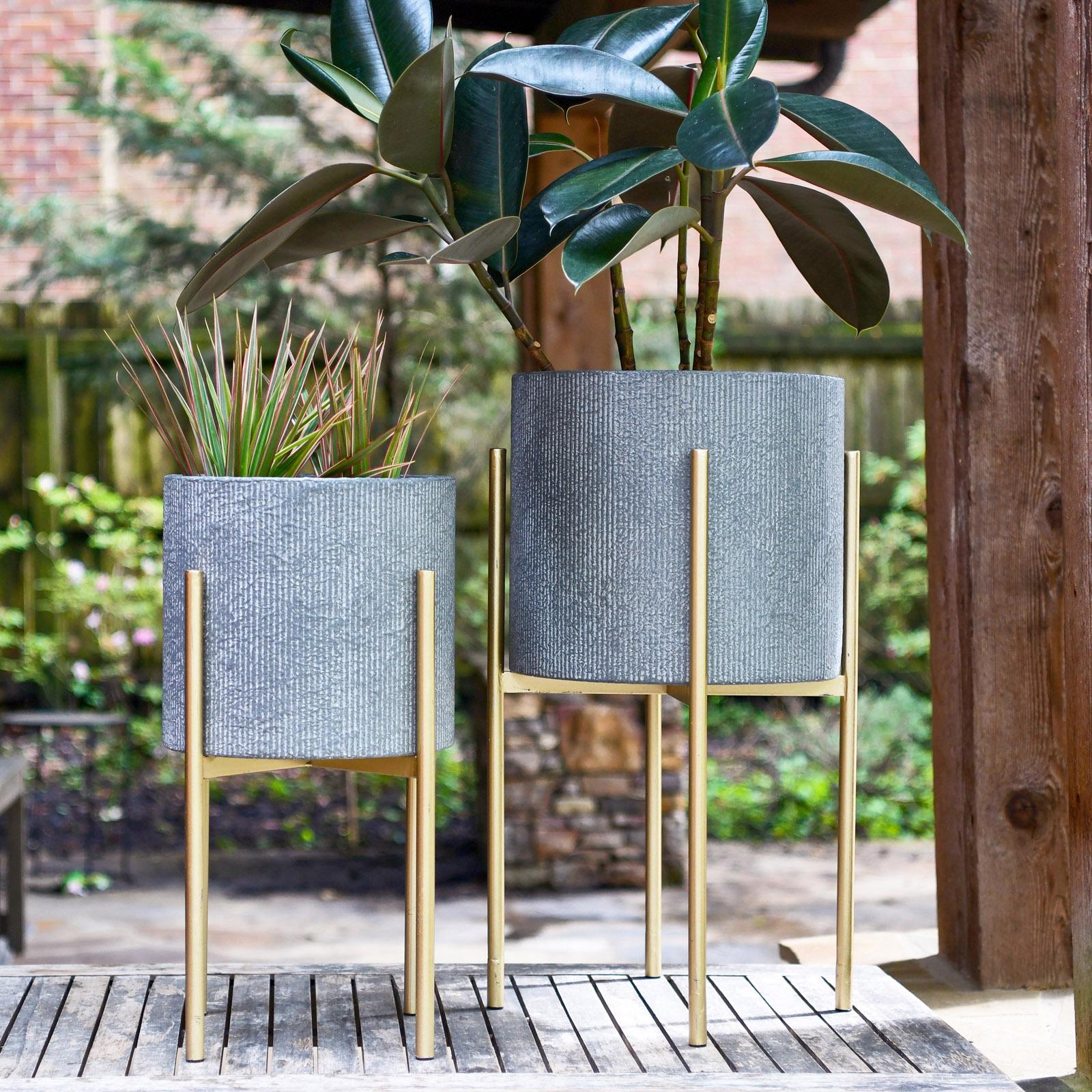 Modern Boho Embossed 4-Piece Metal Planter Set 16 Modern Boho Embossed 4-Piece Metal Planter Set