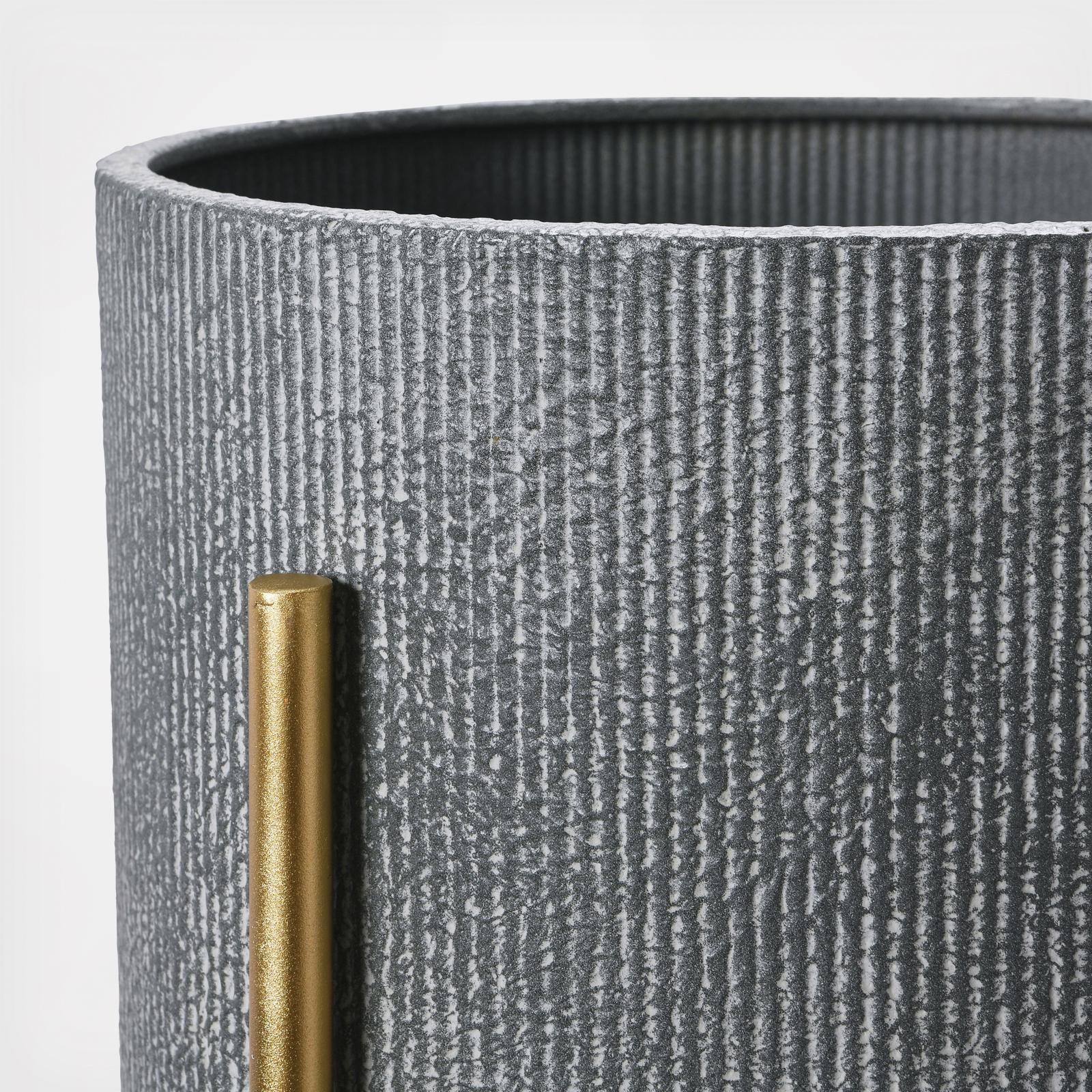Modern Boho Embossed 4-Piece Metal Planter Set 4 Modern Boho Embossed 4-Piece Metal Planter Set