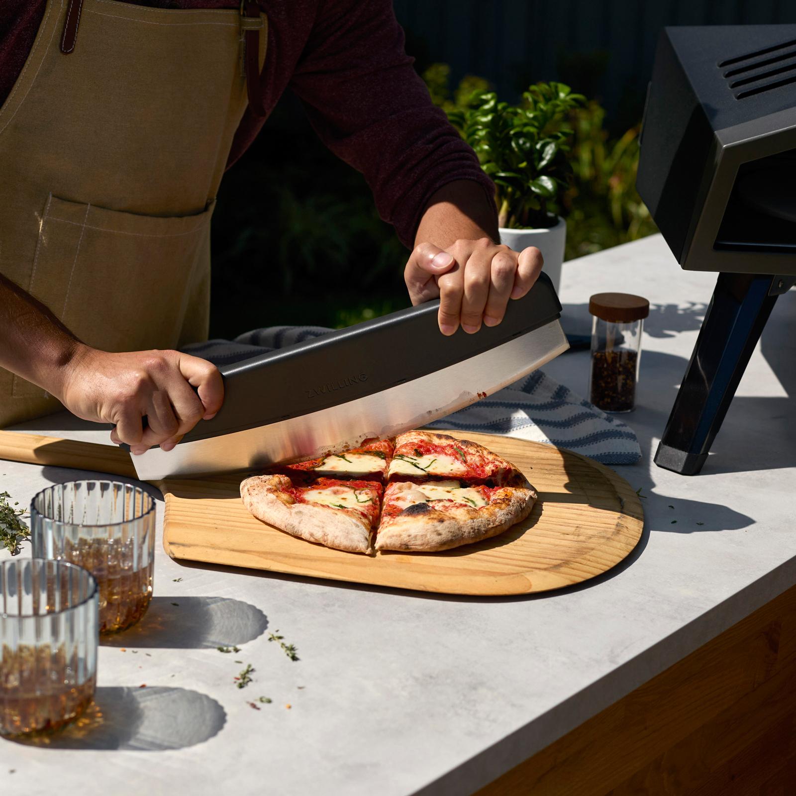BBQ+ Rocking Pizza Cutter 3 BBQ+ Rocking Pizza Cutter