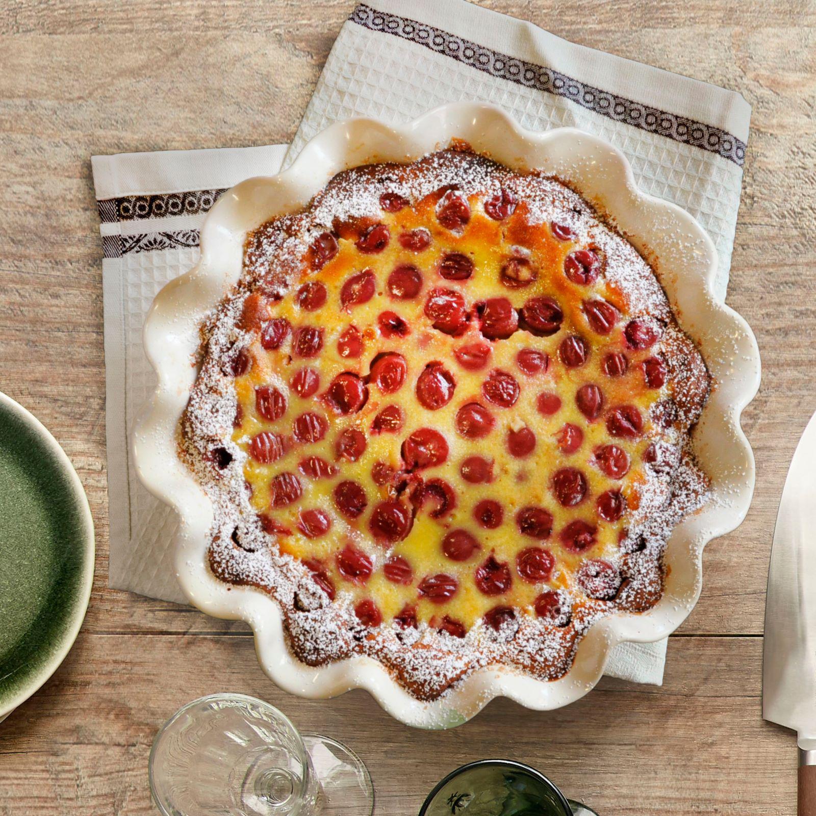 Ruffled Pie Dish 1 Ruffled Pie Dish
