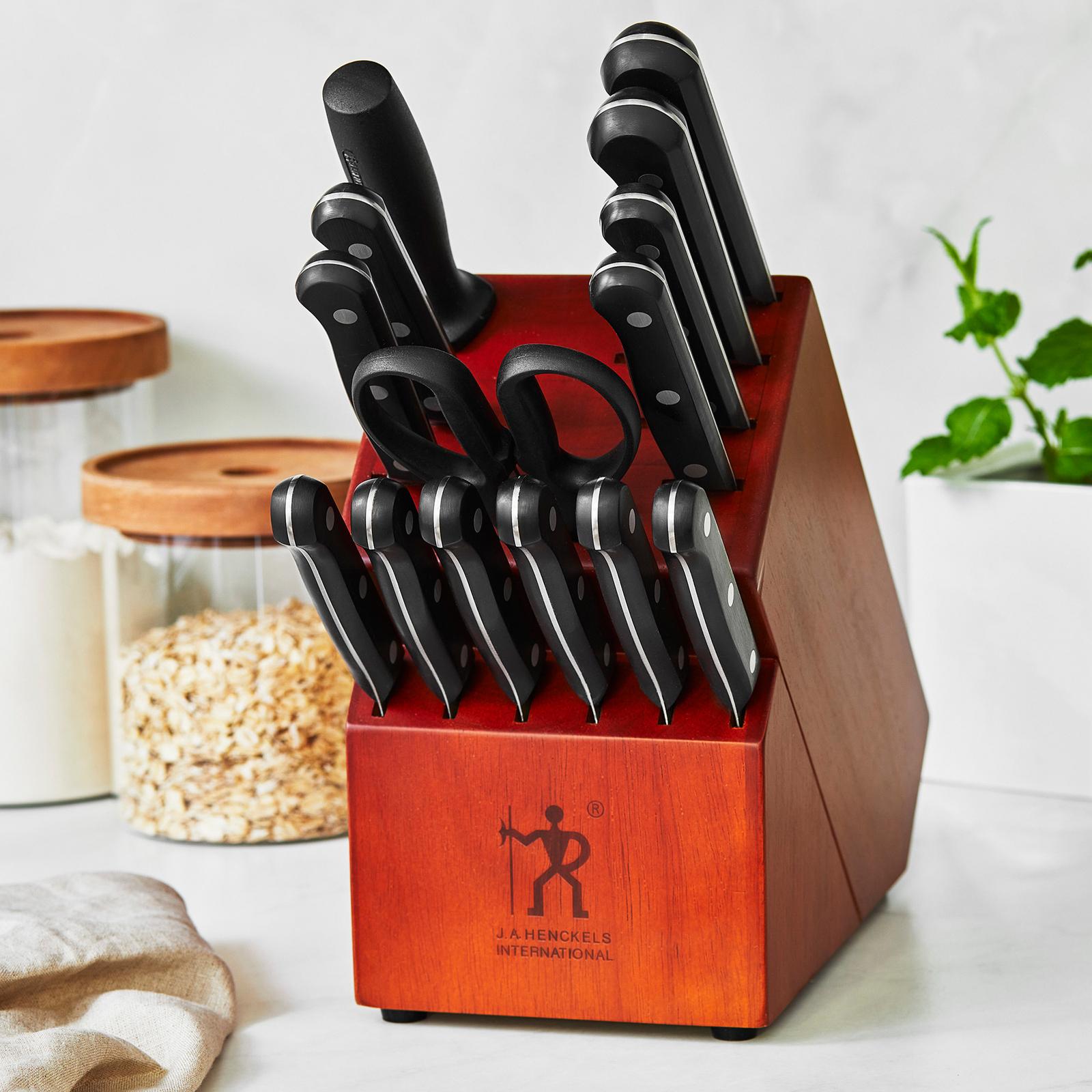 Solution 15-Piece Knife Block Set 11 Solution 15-Piece Knife Block Set