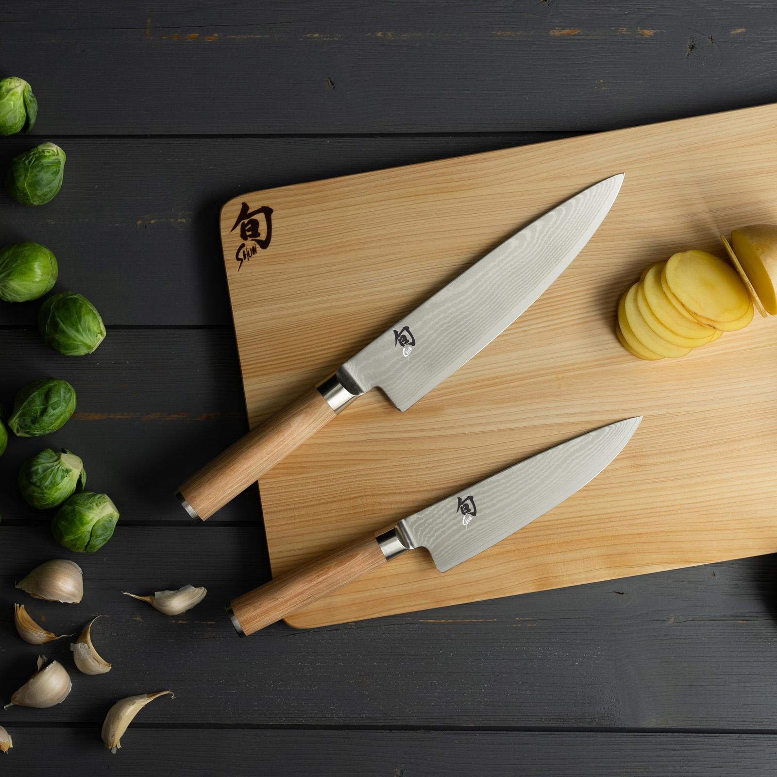 Classic 8" Chef's Knife 4 Classic 8" Chef's Knife