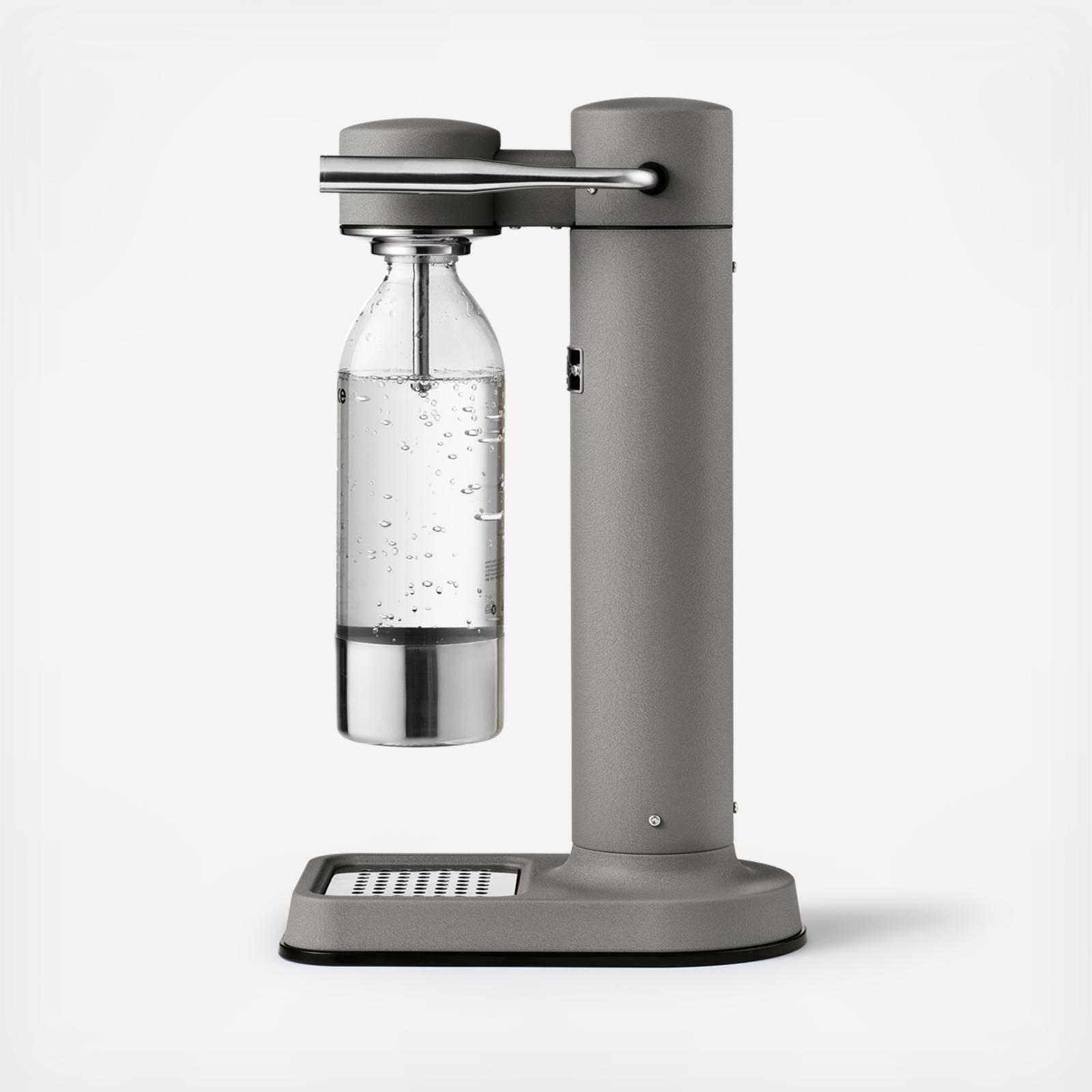 Carbonator 3 with Co2 Cylinder 7 Carbonator 3 with Co2 Cylinder