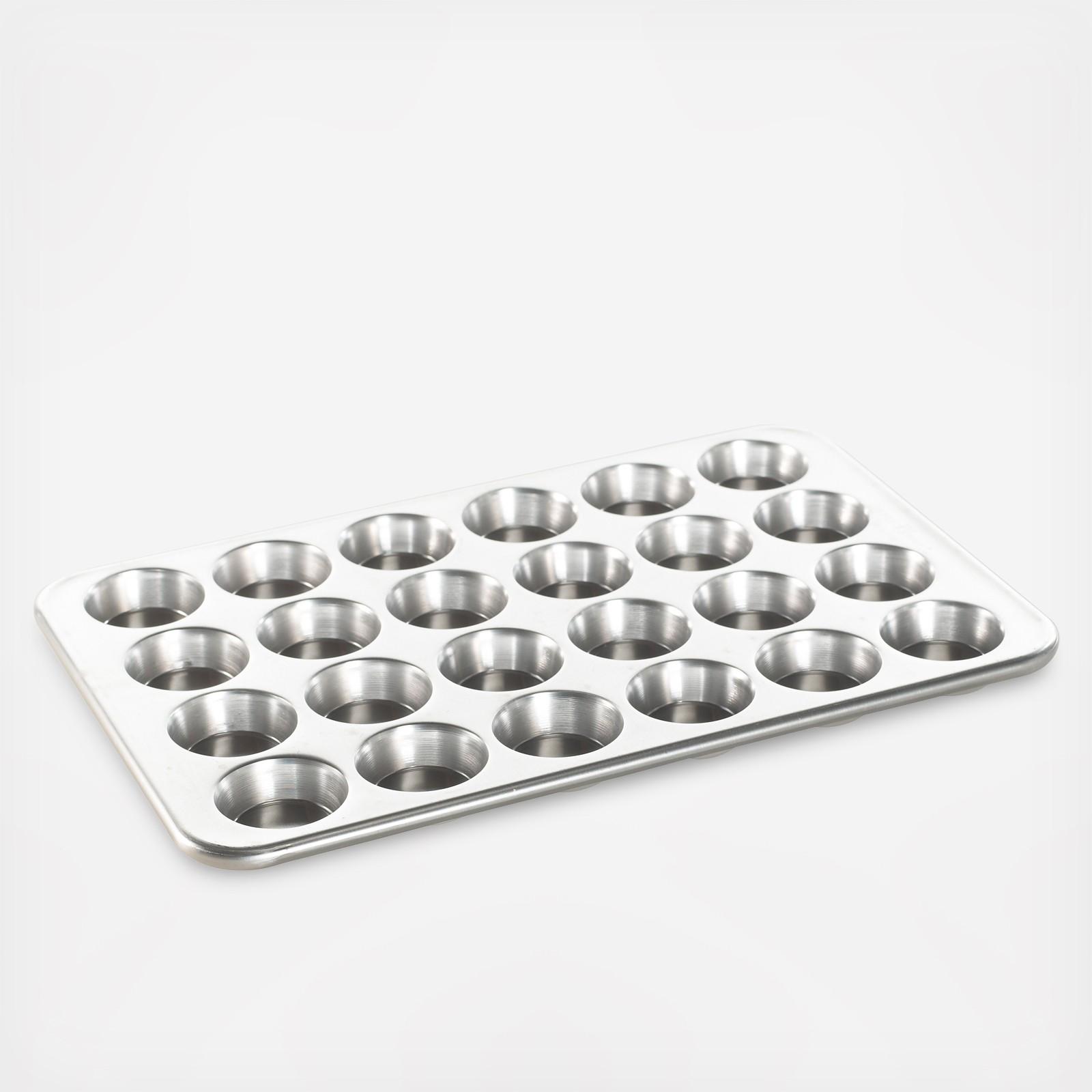 Naturals Petite Muffin Pan 9 Naturals Petite Muffin Pan