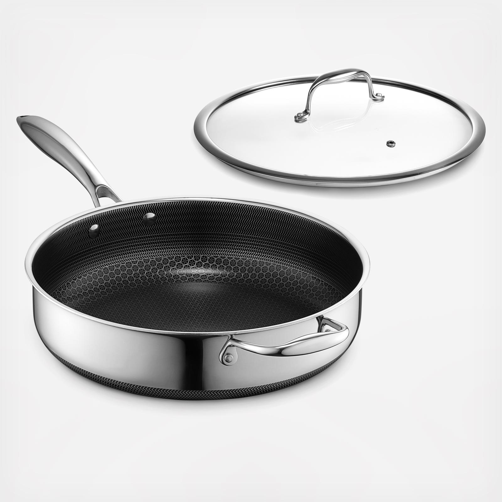 4.5-Quart Saute Pan with Lid 9 4.5-Quart Saute Pan with Lid