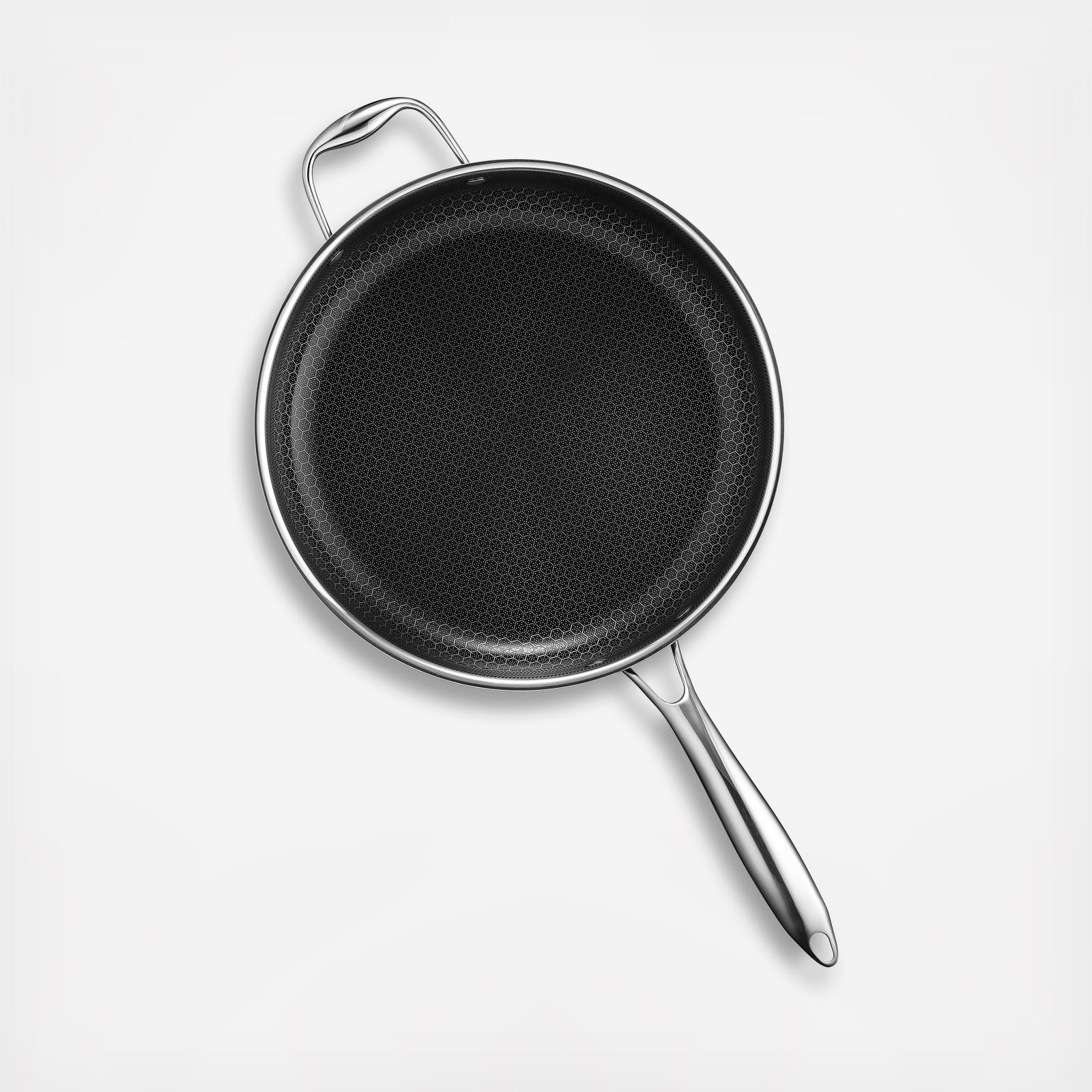 4.5-Quart Saute Pan with Lid 3 4.5-Quart Saute Pan with Lid