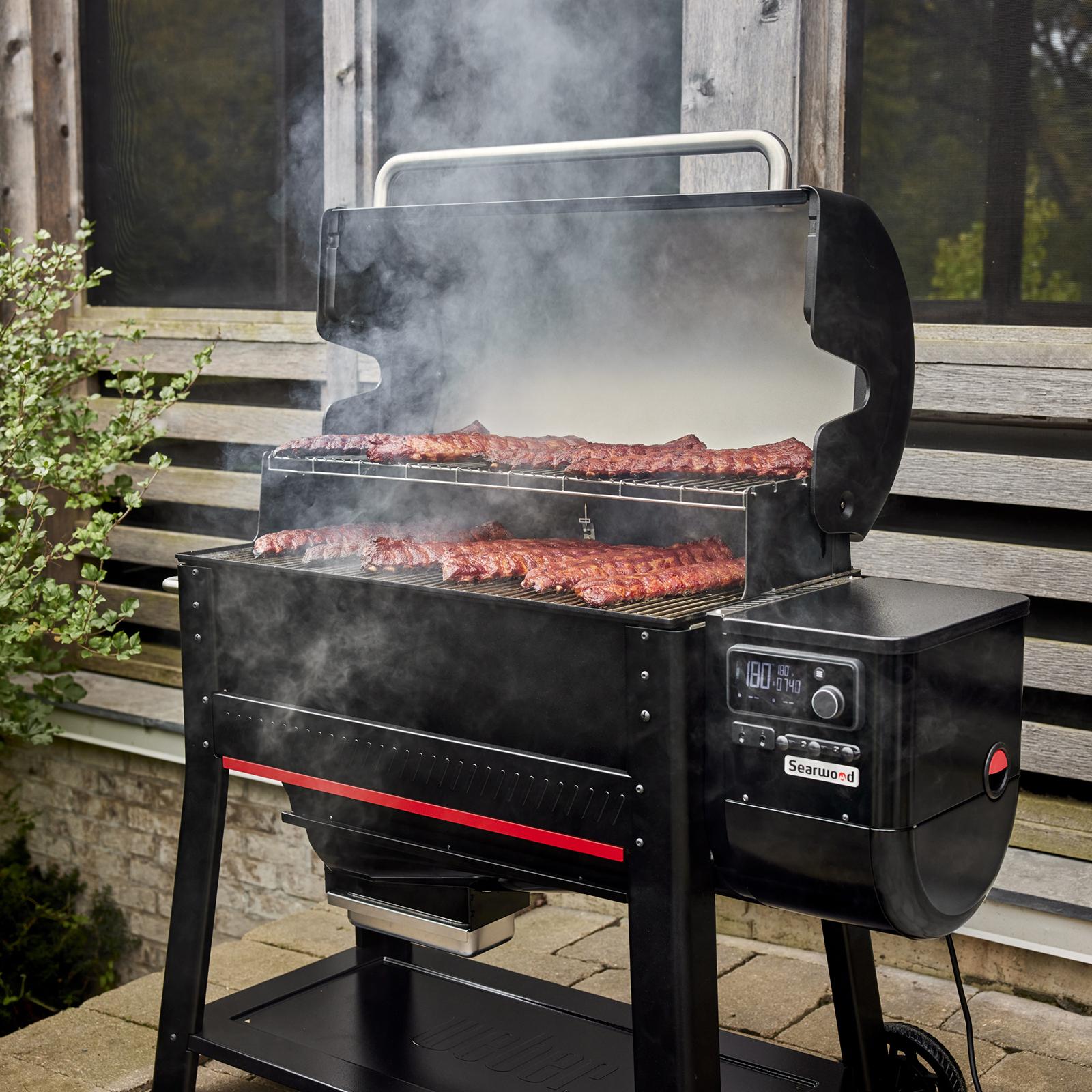 Searwood™ XL 600 Pellet Grill 4 Searwood™ XL 600 Pellet Grill