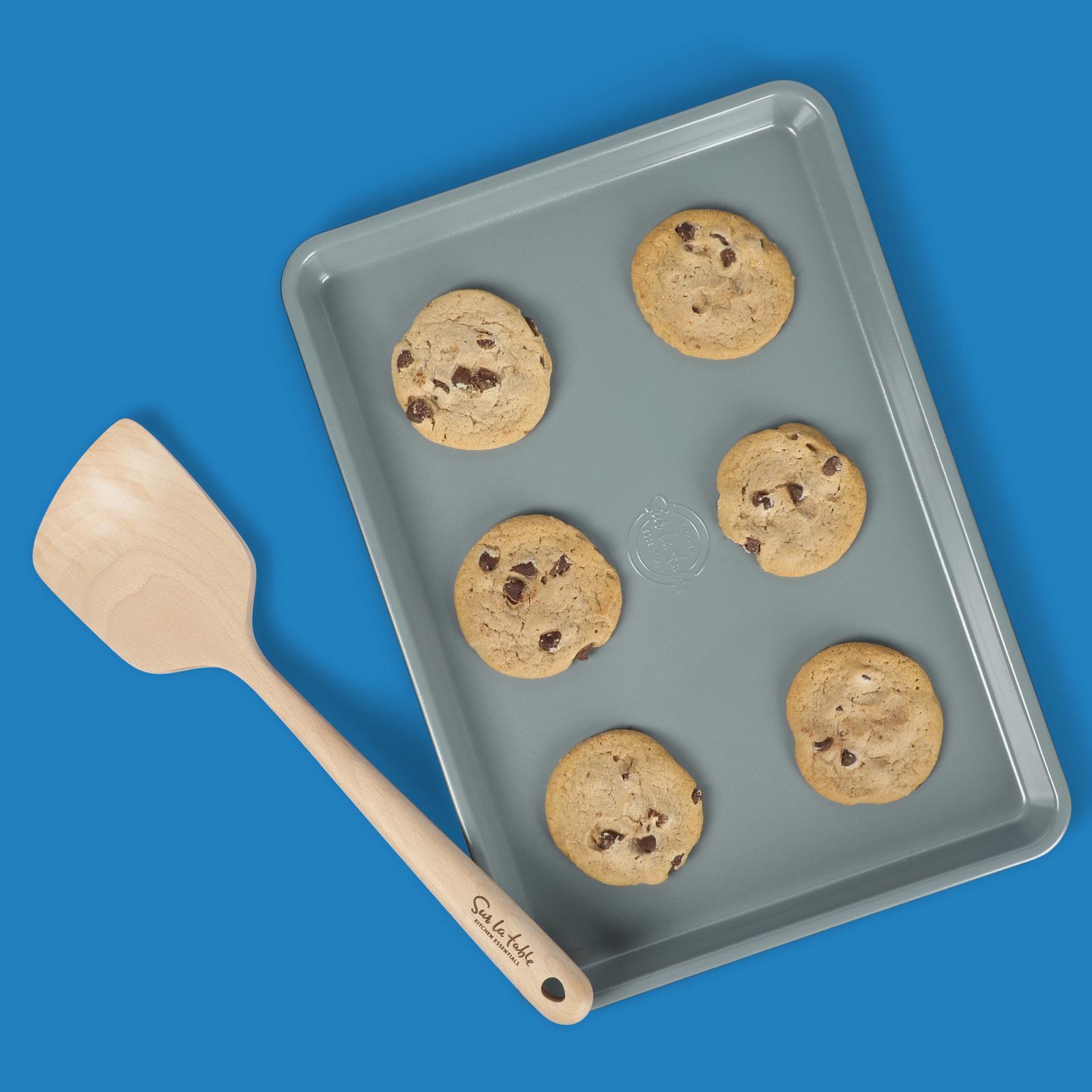 Kitchen Essentials 5-Piece Bakeware Set 4 Kitchen Essentials 5-Piece Bakeware Set