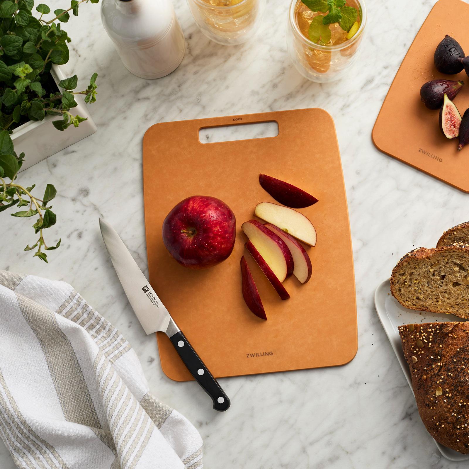 Plant Fiber 2-Piece Cutting Board Set 2 Plant Fiber 2-Piece Cutting Board Set