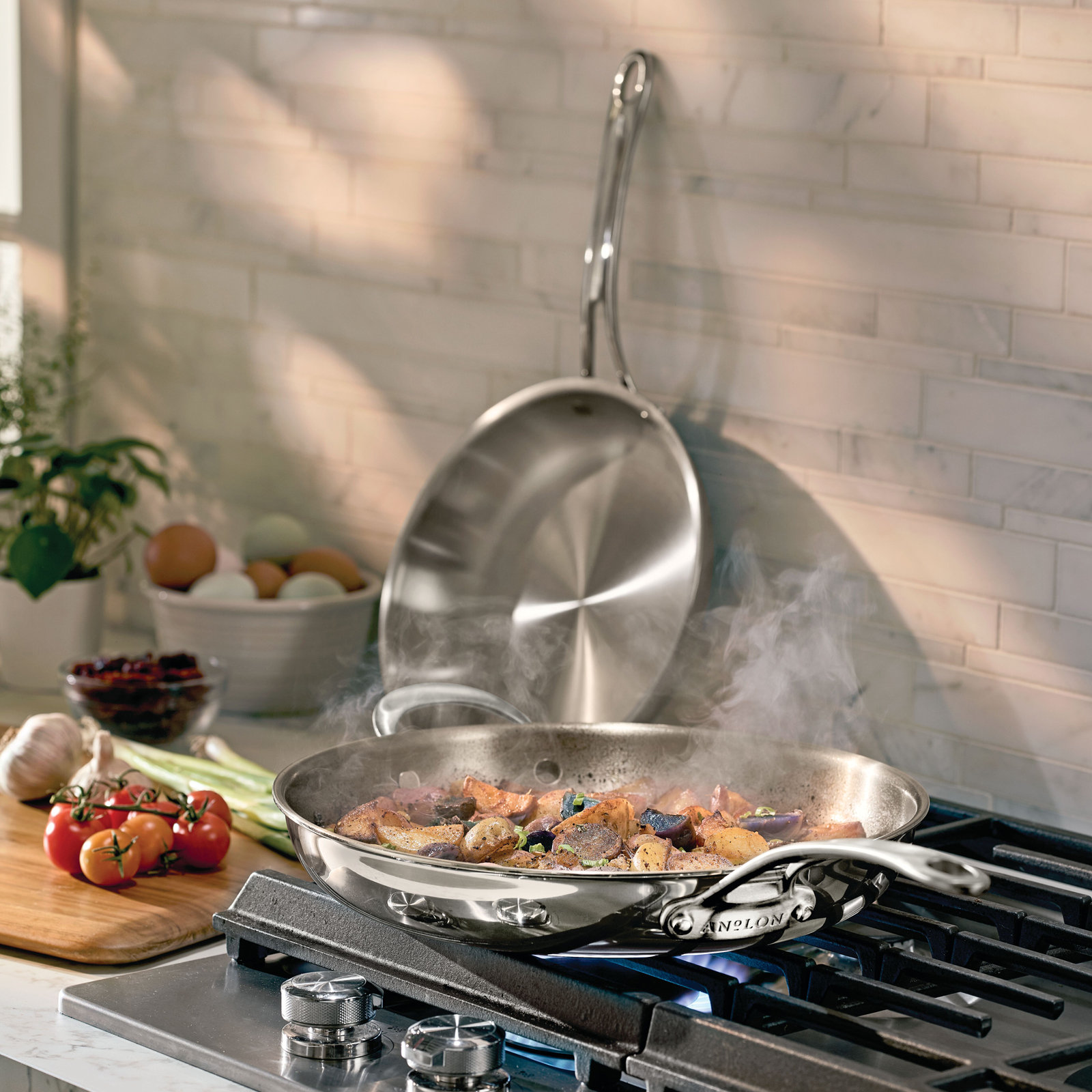 EverLast Tri-Ply Clad 2-Piece Frying Pan Set 2 EverLast Tri-Ply Clad 2-Piece Frying Pan Set