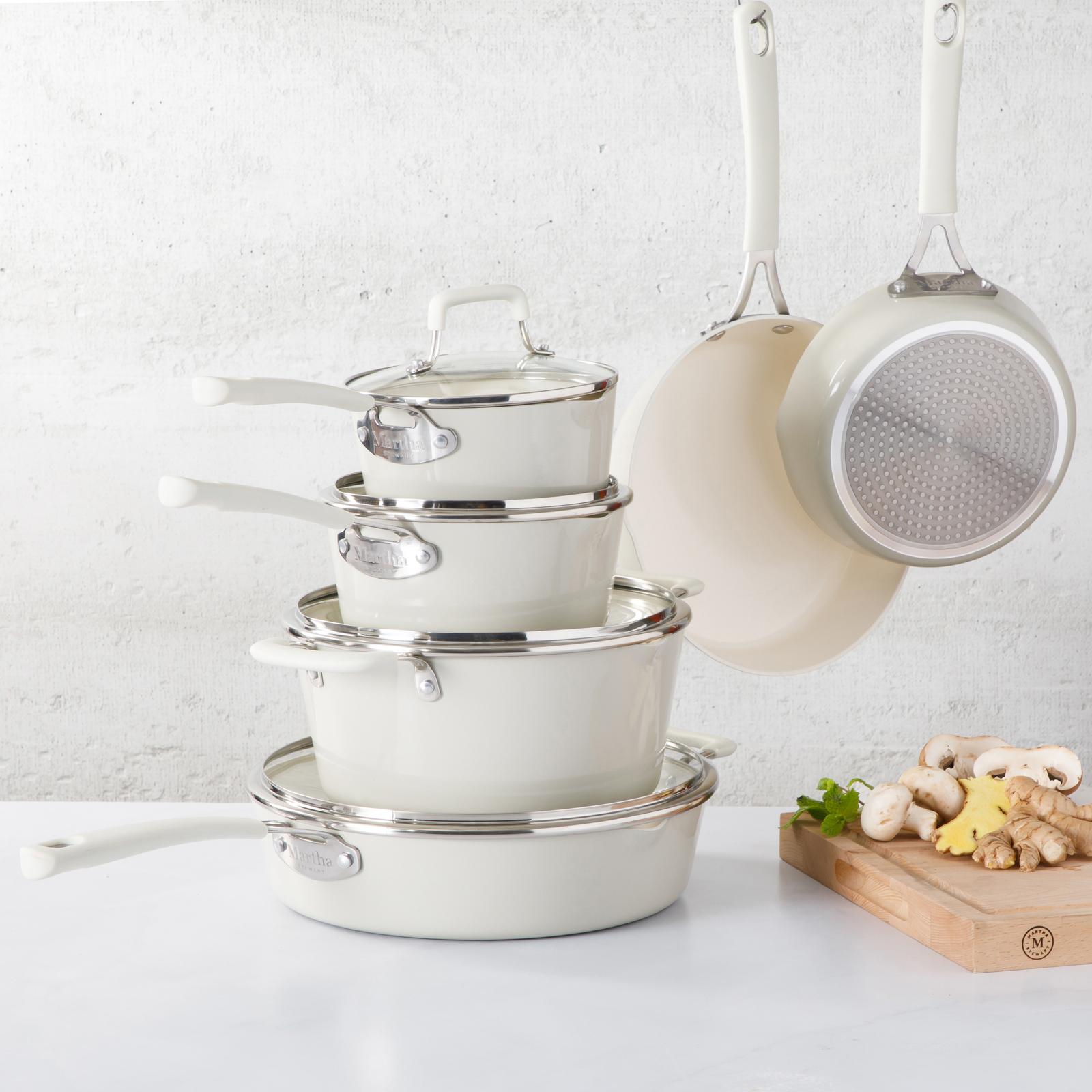 Heathland Ceramic Nonstick 10-Piece Cookware Set 9 Heathland Ceramic Nonstick 10-Piece Cookware Set