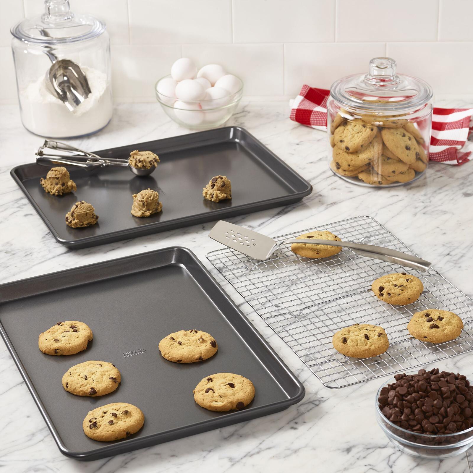 Jelly Roll Pan Set with Cooling Rack 13 Jelly Roll Pan Set with Cooling Rack