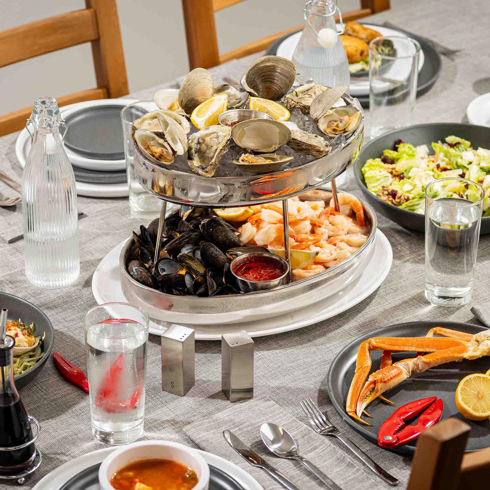 Oval Two-Tiered Double-Wall Seafood Display 7 Oval Two-Tiered Double-Wall Seafood Display